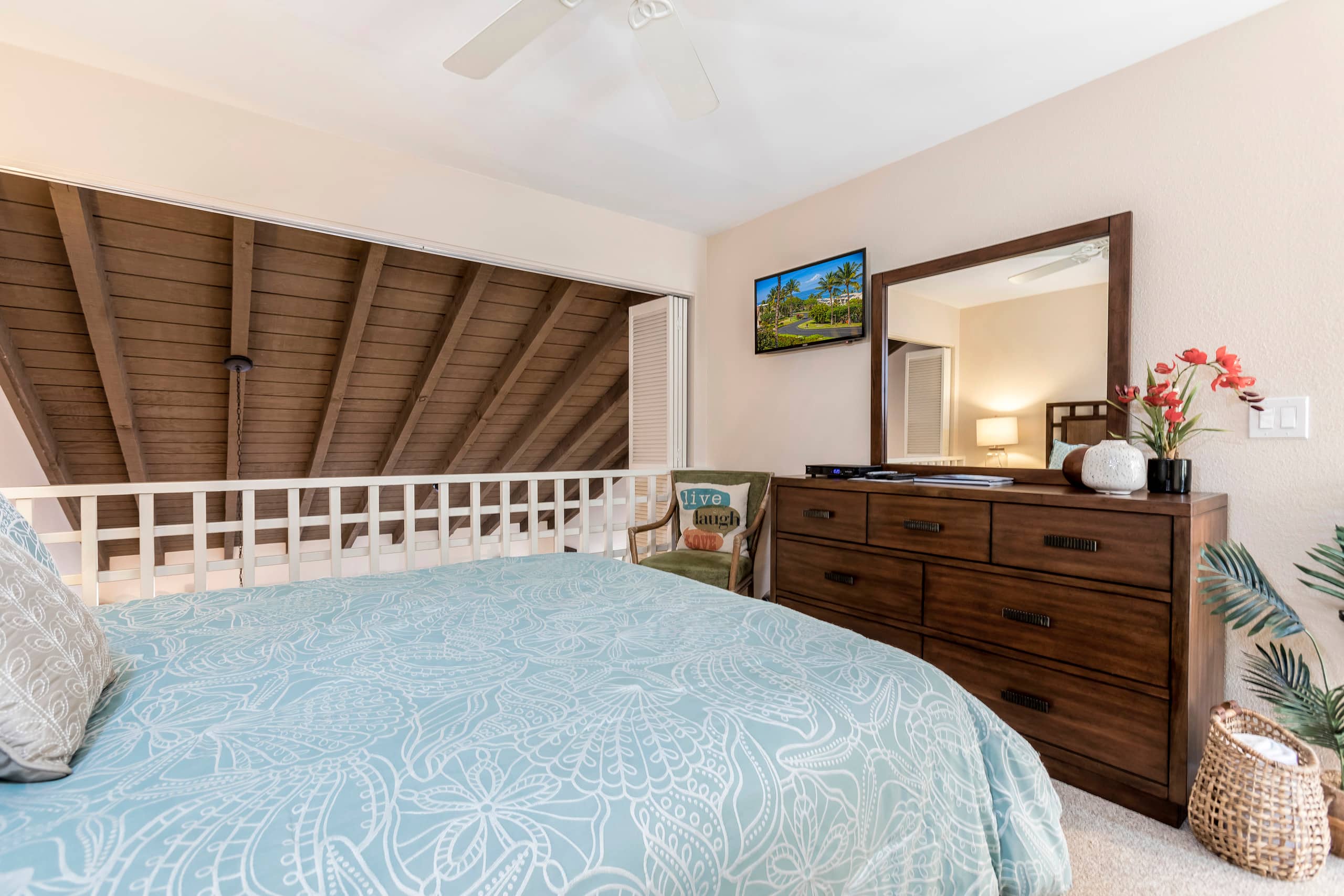 Condo in Kihei · ★4.8 · 2 bedrooms · 4 beds · 2 private baths - Image 19