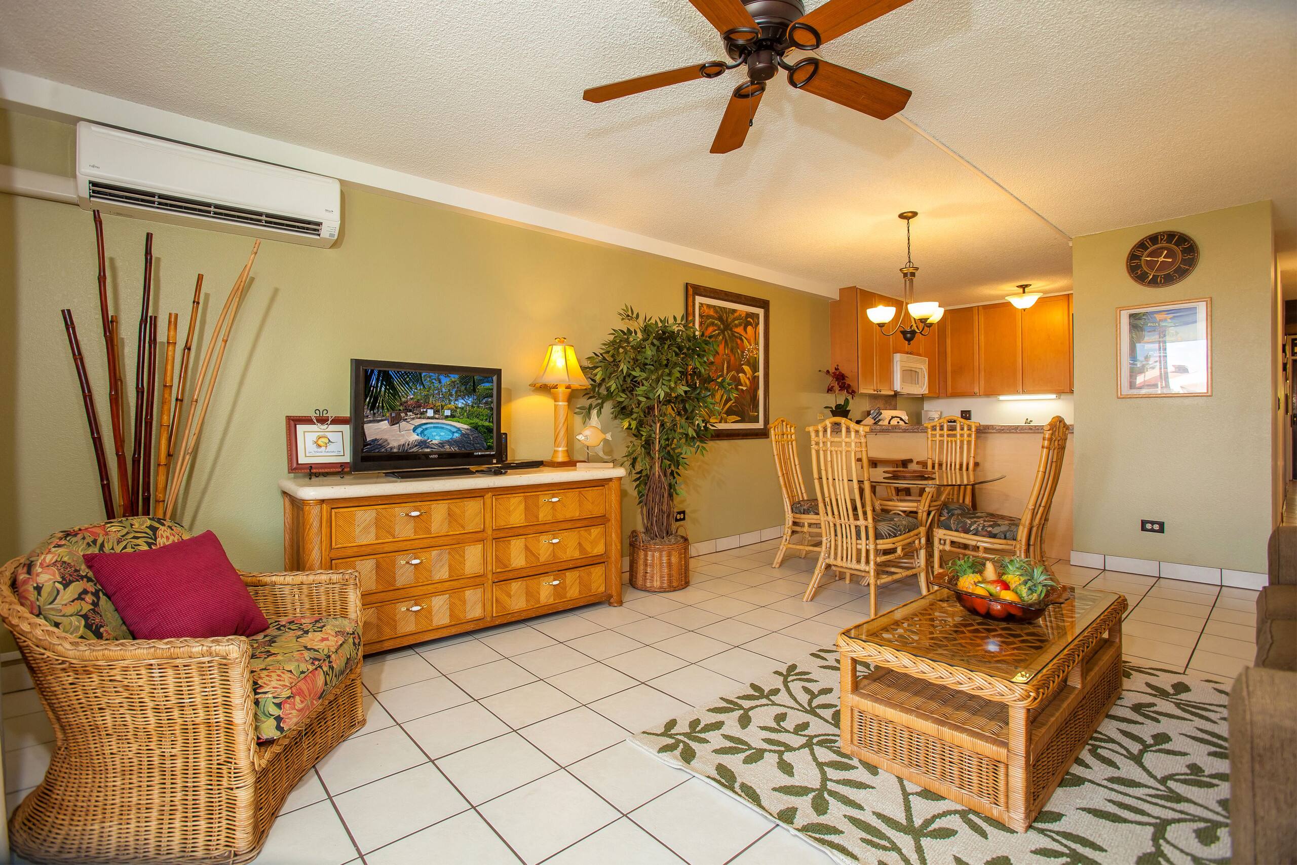 Condo in Kihei · ★4.67 · 1 bedroom · 2 beds · 2 private baths - Image 9
