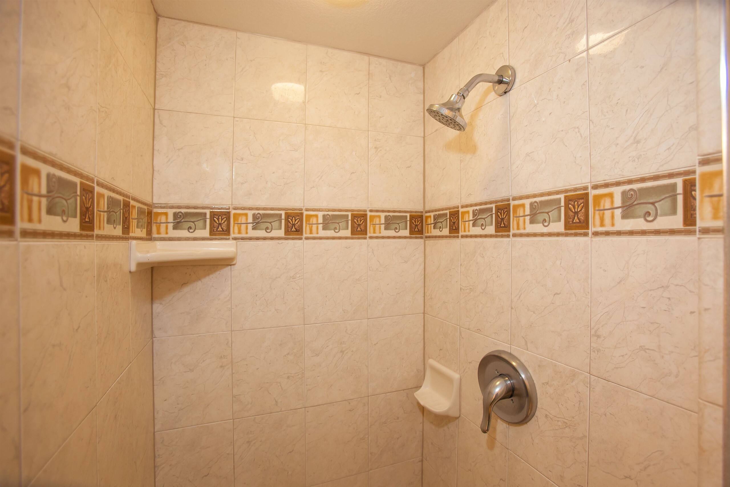 Condo in Kihei · ★4.67 · 1 bedroom · 2 beds · 2 private baths - Image 20