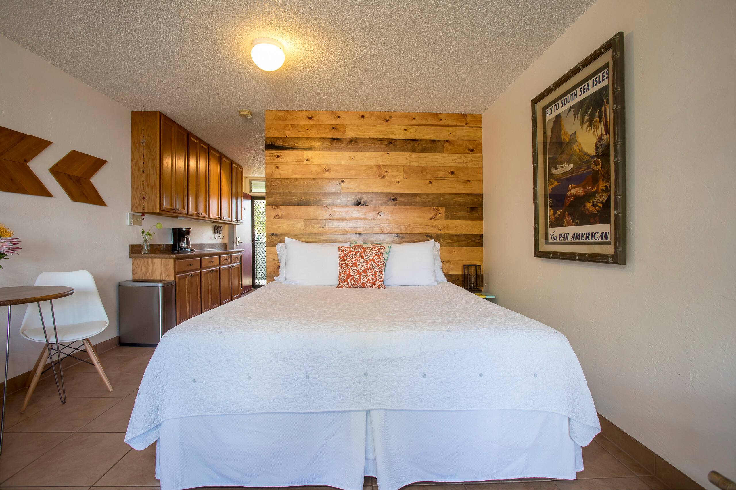 Condo in Kihei · ★5.0 · Studio · 2 beds · 1 bath - Image 13