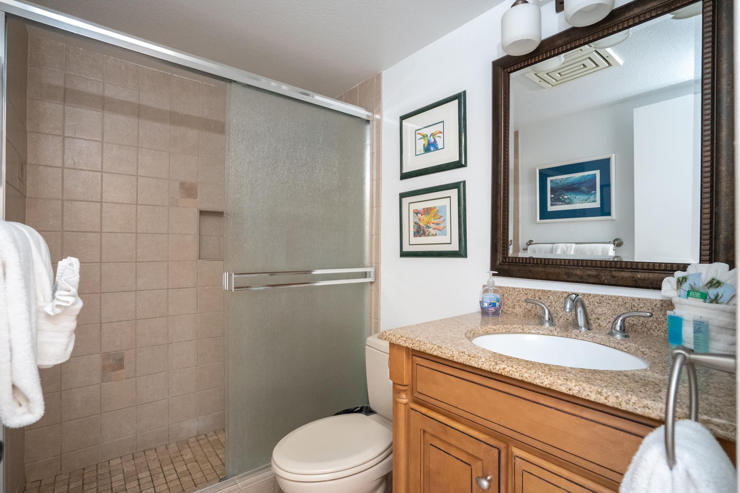 Condo in Kihei · ★4.71 · 2 bedrooms · 3 beds · 2 baths - Image 33