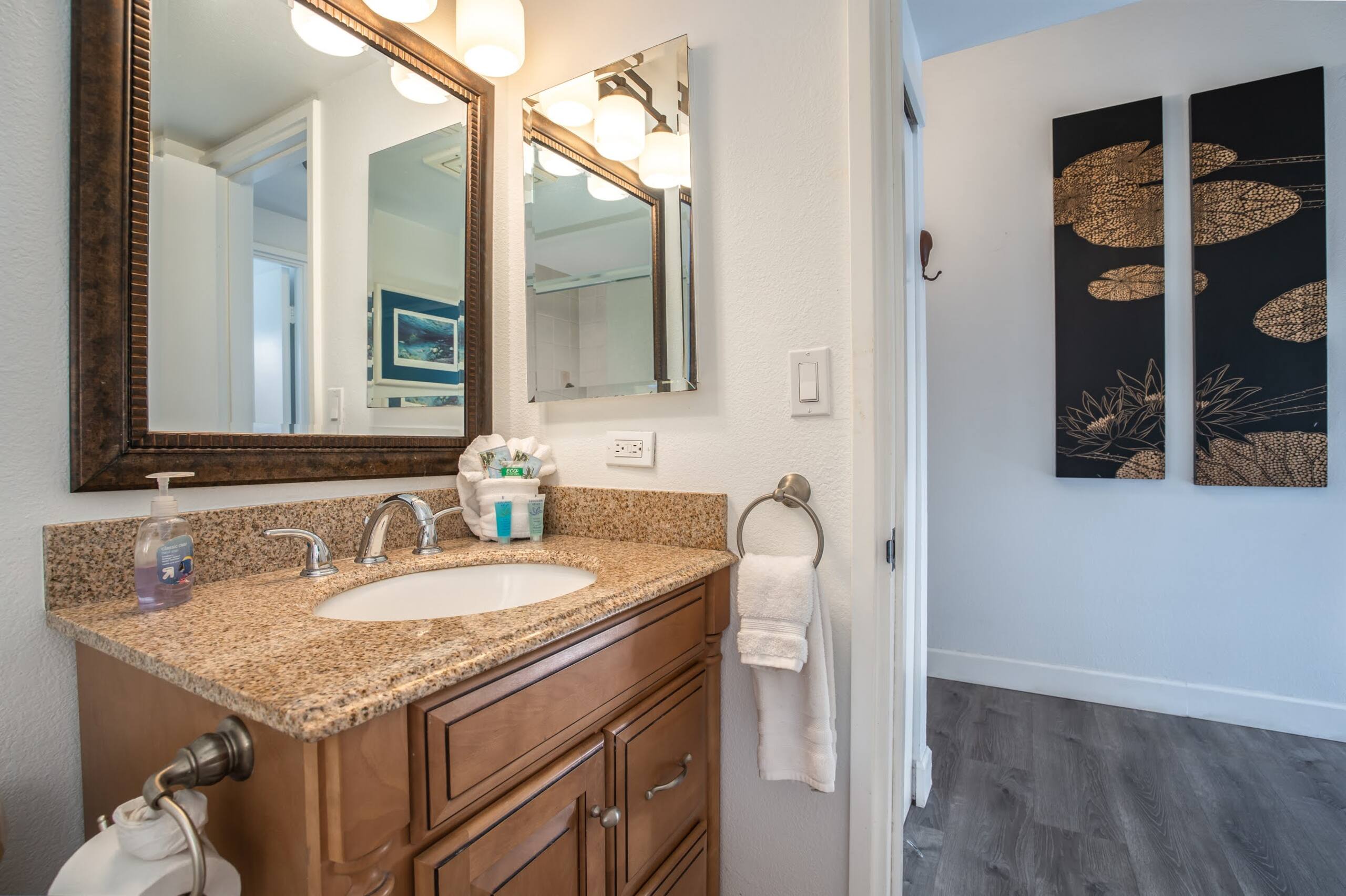Condo in Kihei · ★4.71 · 2 bedrooms · 3 beds · 2 baths - Image 34