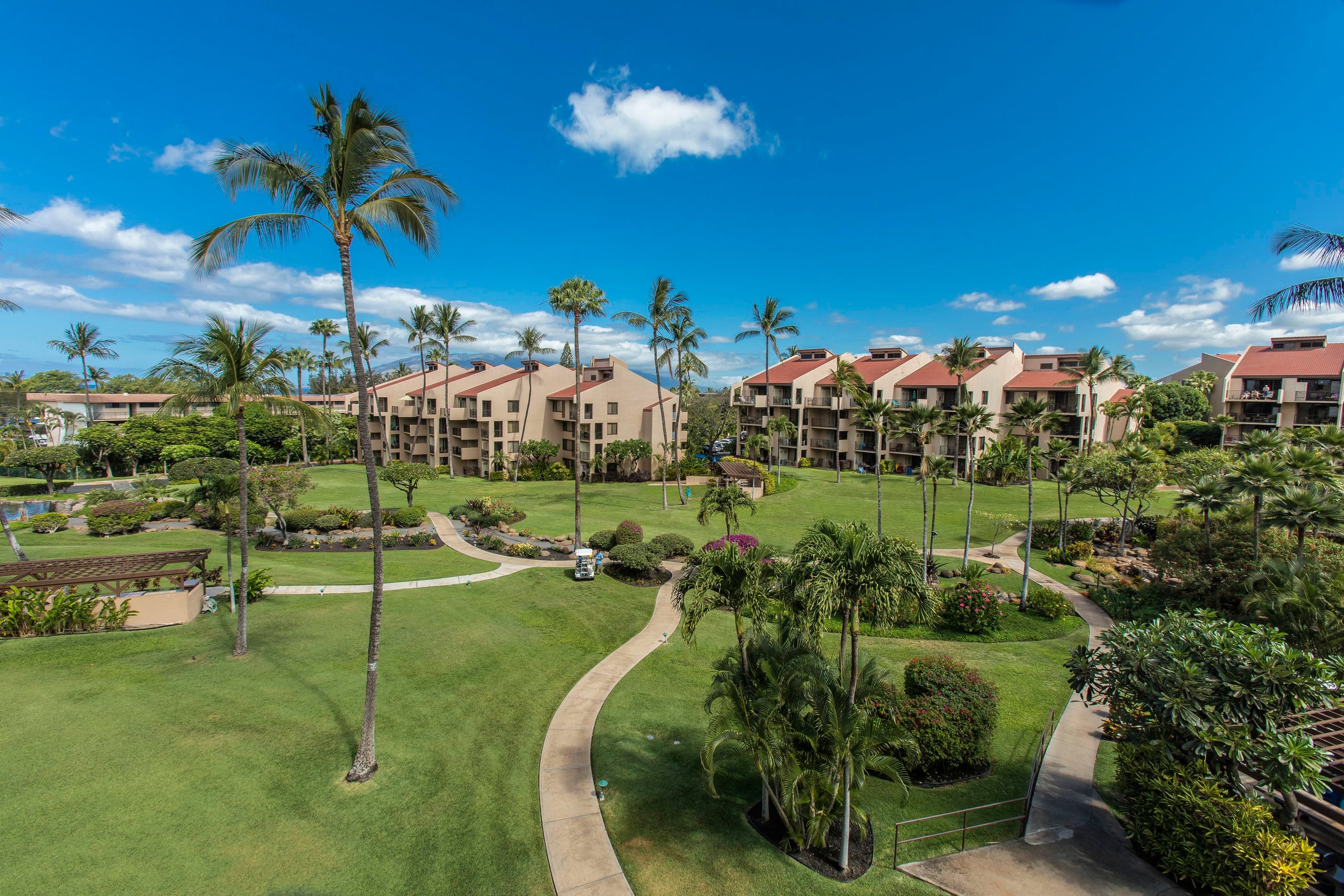 Condo in Kihei · ★4.71 · 2 bedrooms · 3 beds · 2 baths - Image 38