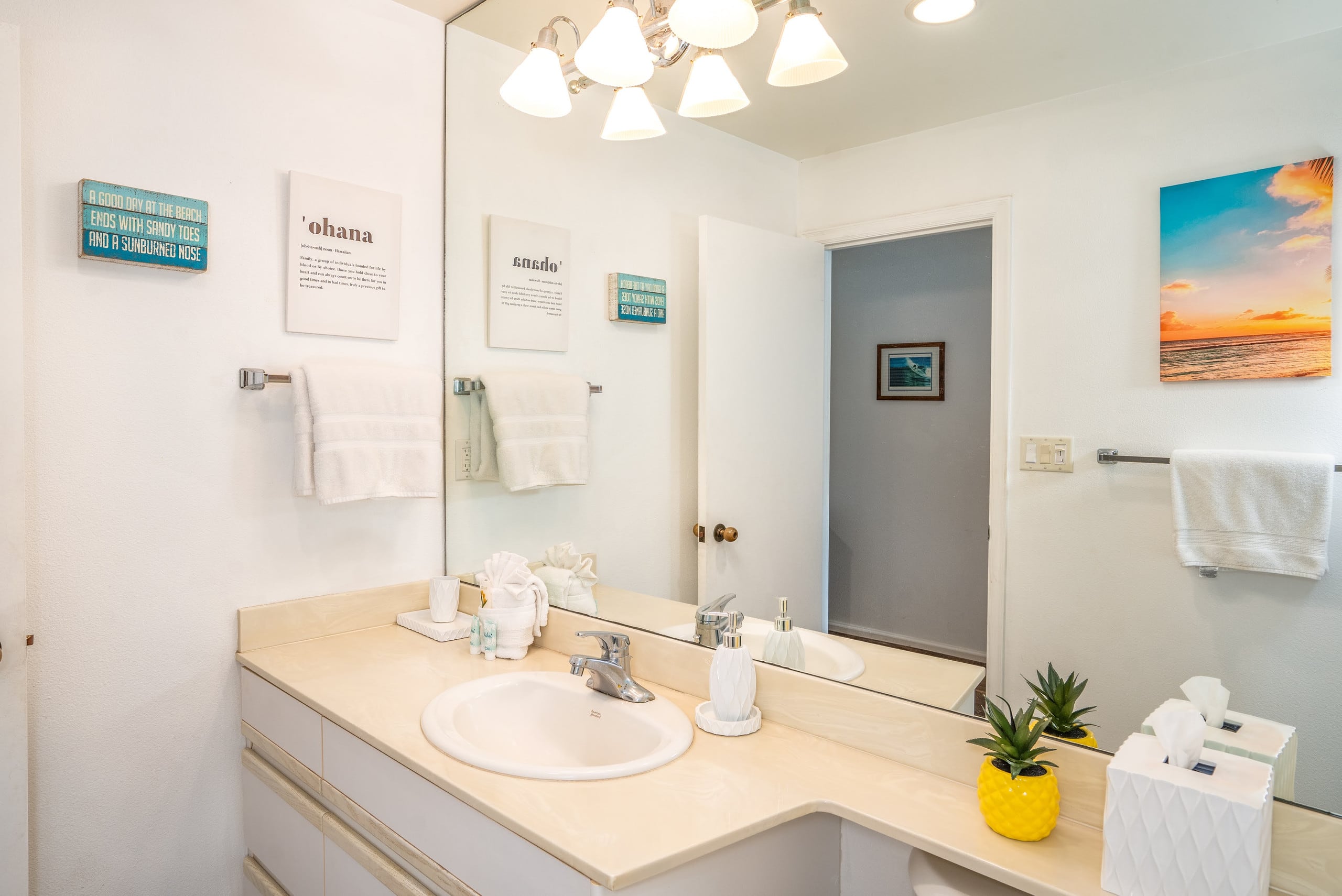 Condo in Kihei · ★4.88 · 2 bedrooms · 3 beds · 2 private baths - Image 28
