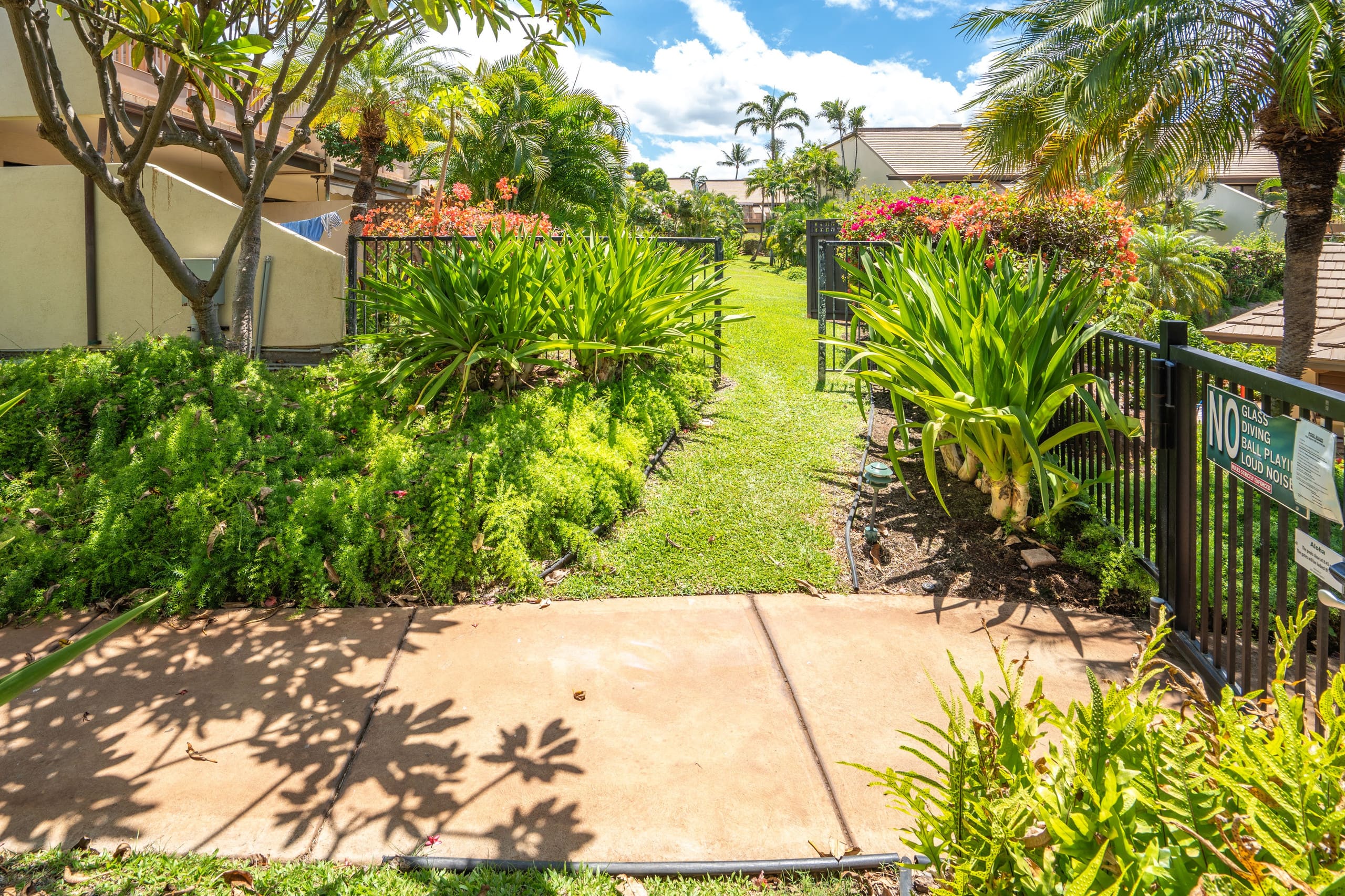 Condo in Kihei · ★4.88 · 2 bedrooms · 3 beds · 2 private baths - Image 36