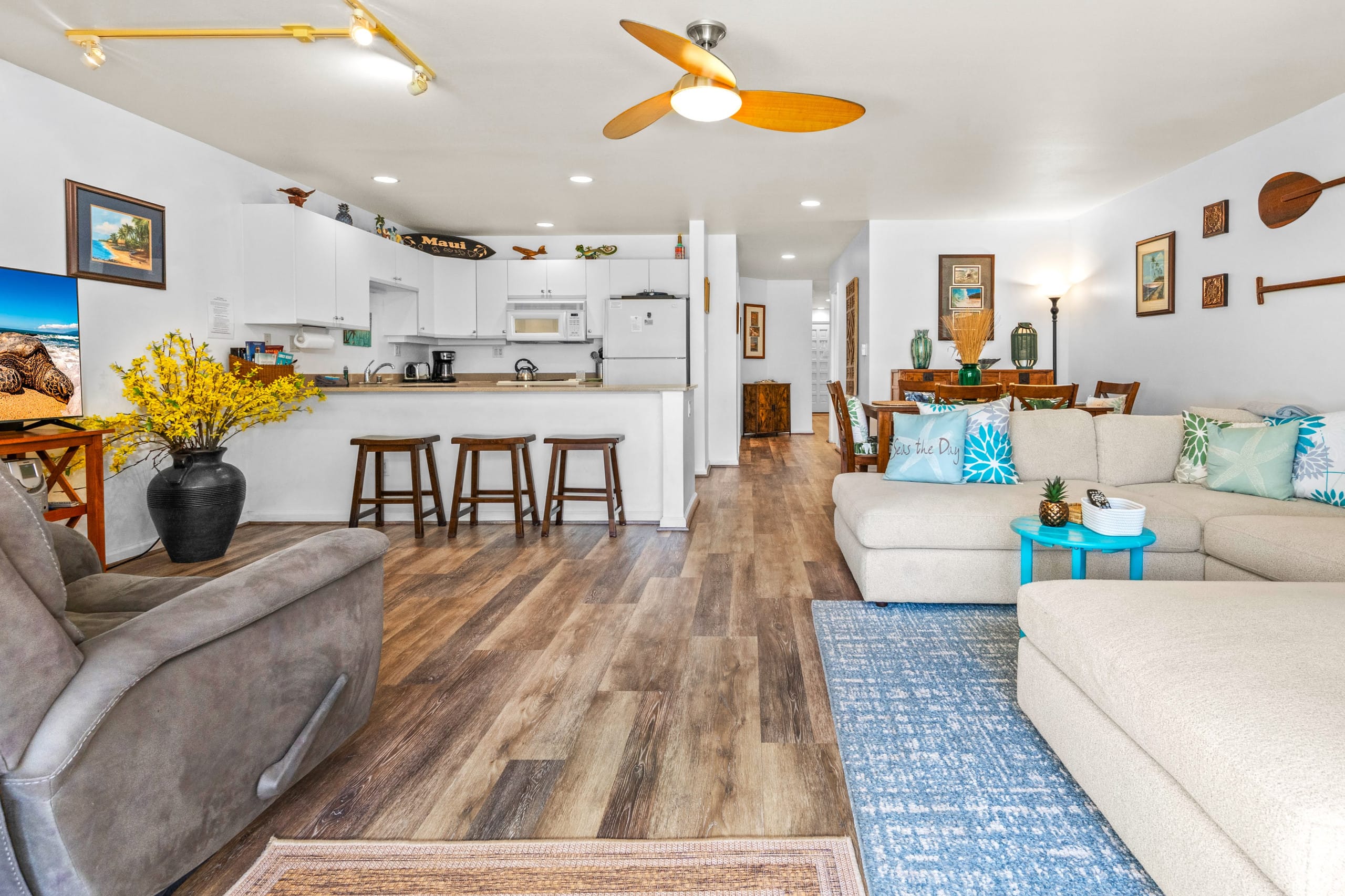 Condo in Kihei · ★4.88 · 2 bedrooms · 3 beds · 2 private baths - Image 5