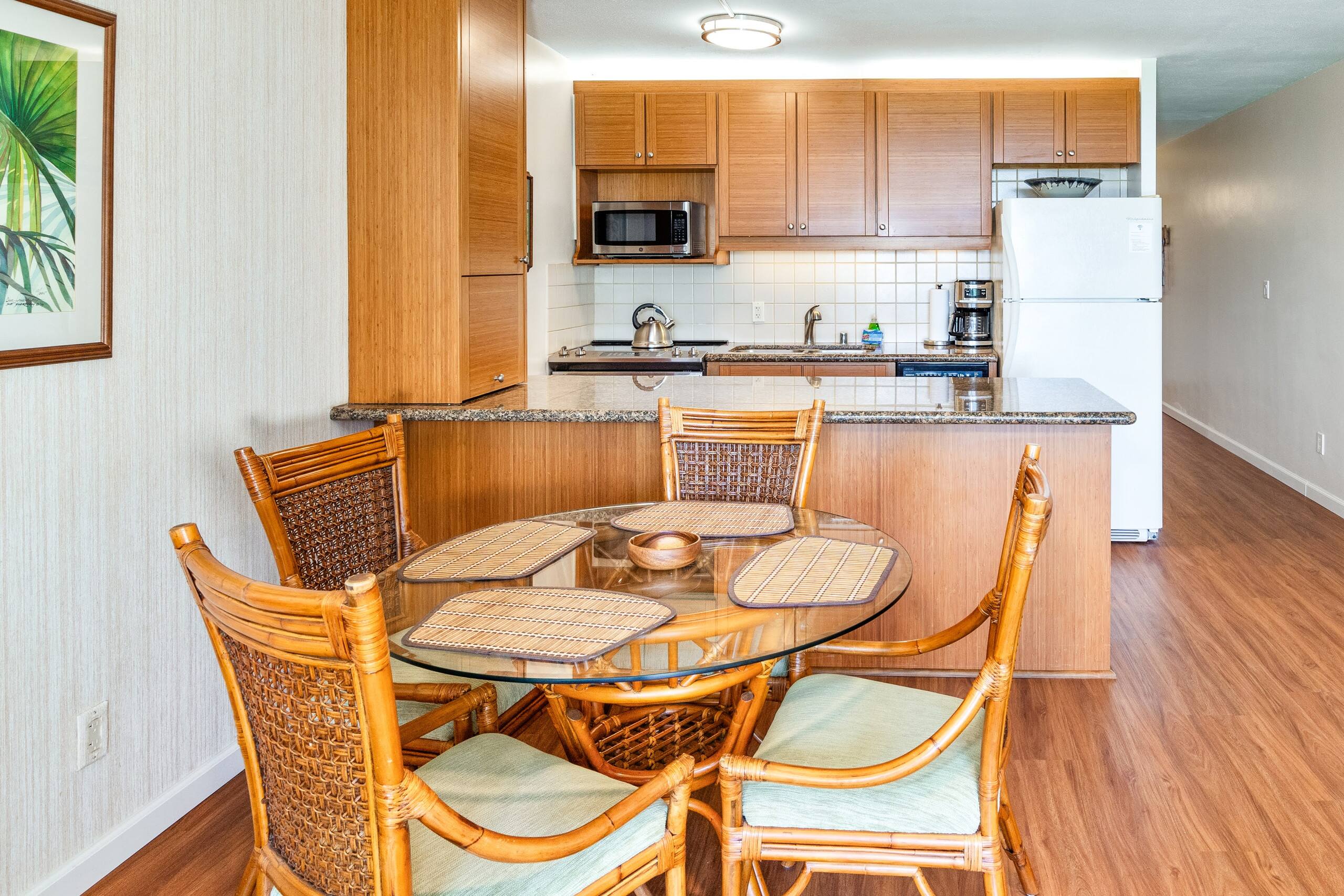 Condo in Kihei · ★4.73 · 1 bedroom · 2 beds · 1 private bath - Image 8