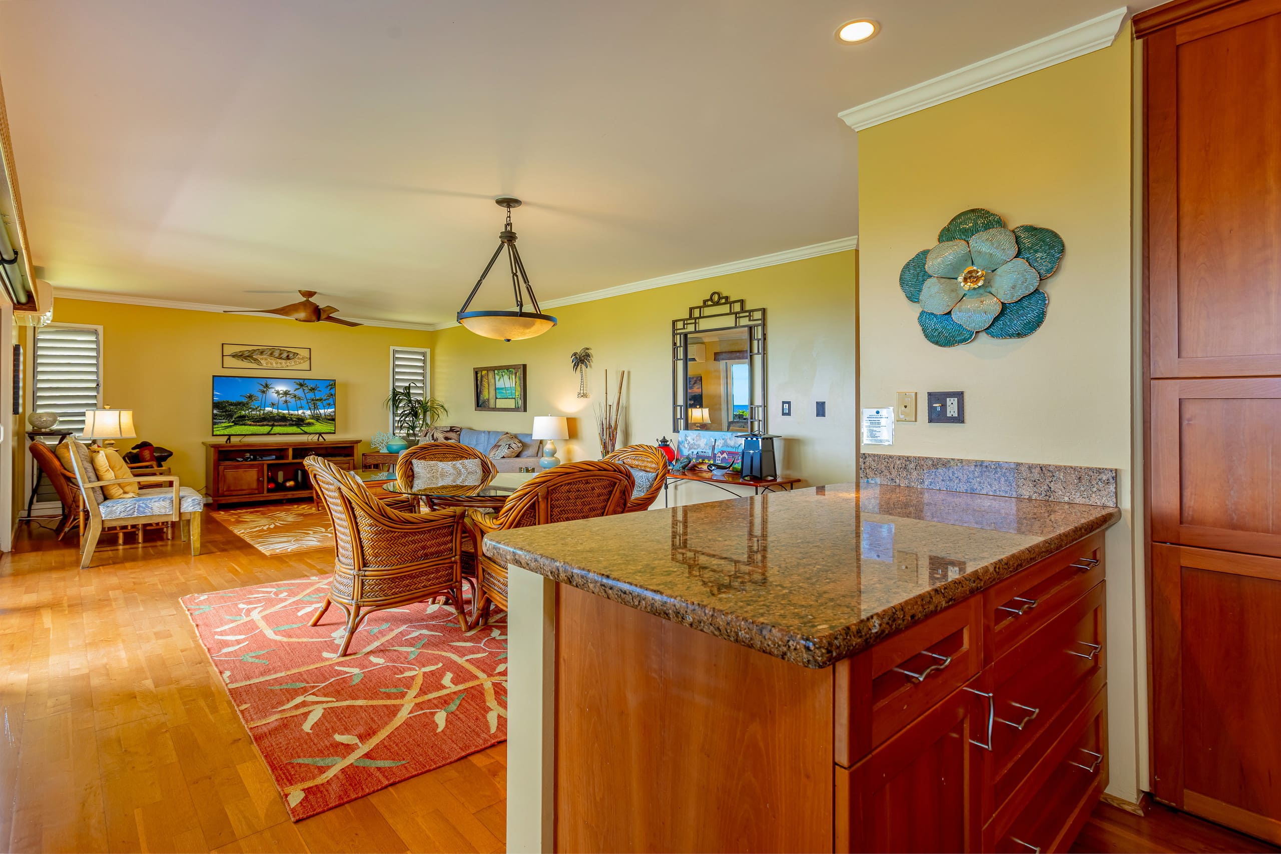 Condo in Kihei · ★4.5 · 2 bedrooms · 3 beds · 2 baths - Image 10