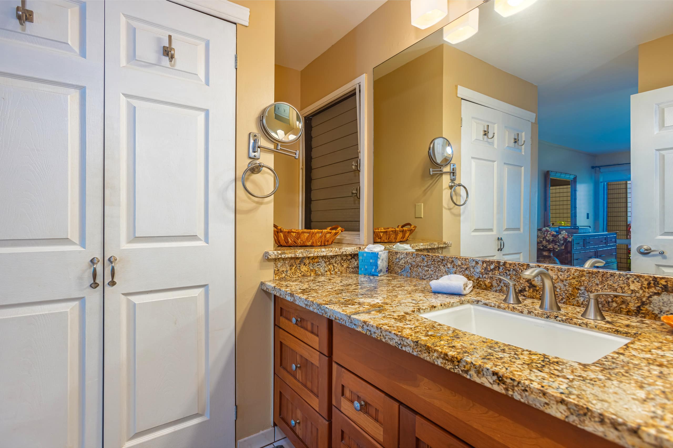 Condo in Kihei · ★4.5 · 2 bedrooms · 3 beds · 2 baths - Image 18