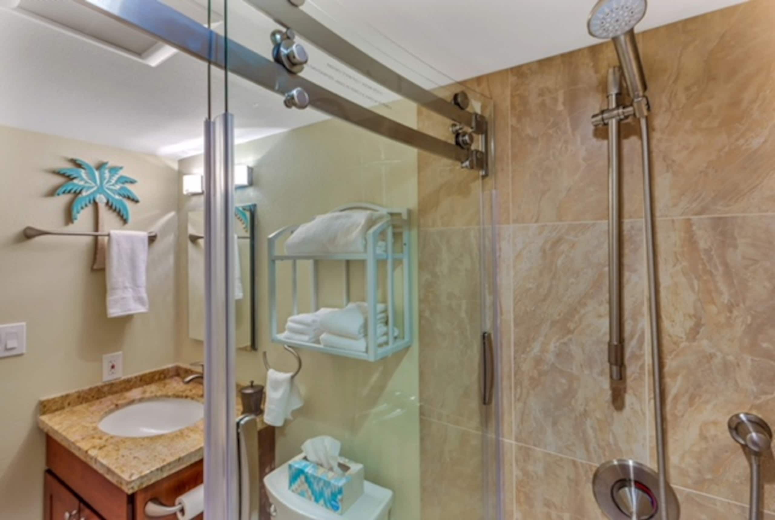 Condo in Kihei · ★4.88 · 1 bedroom · 1 bed · 1 private bath - Image 17