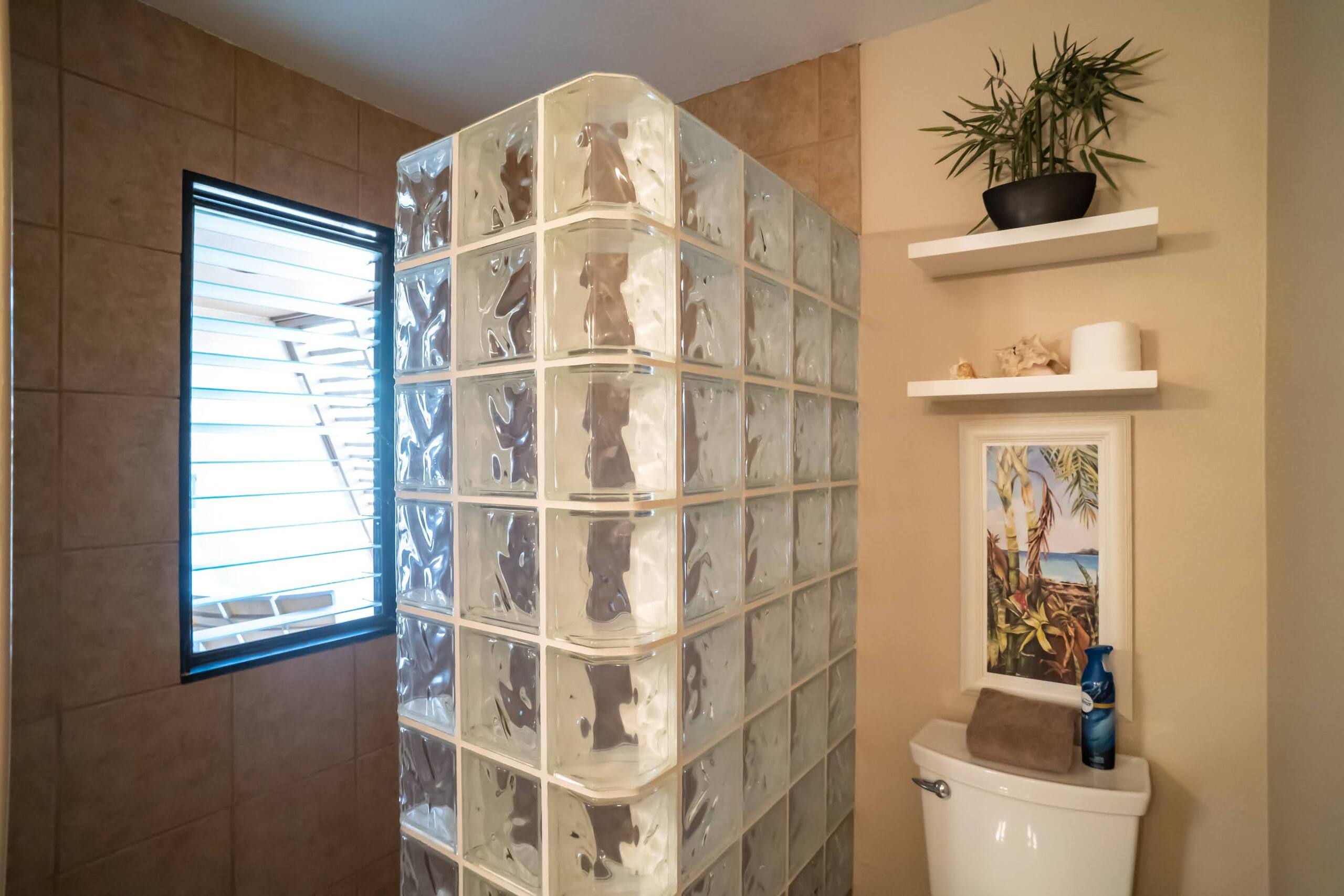 Condo in Kihei · ★4.75 · 2 bedrooms · 2 beds · 2 baths - Image 25