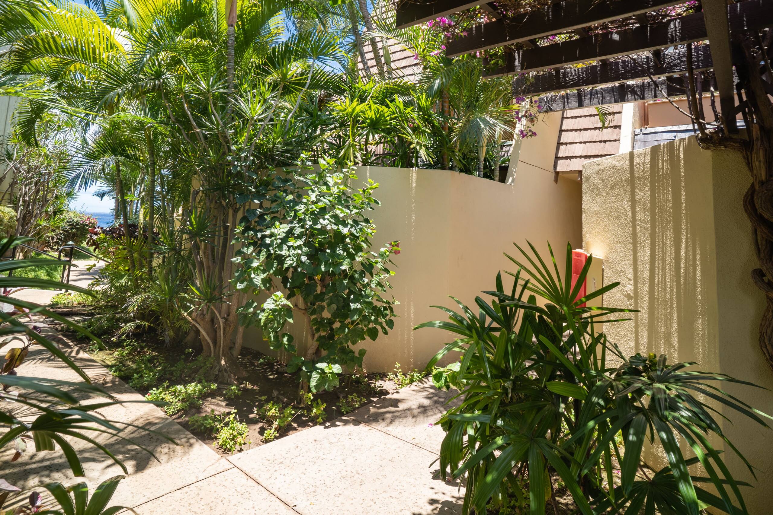 Condo in Kihei · ★4.75 · 2 bedrooms · 2 beds · 2 baths - Image 30