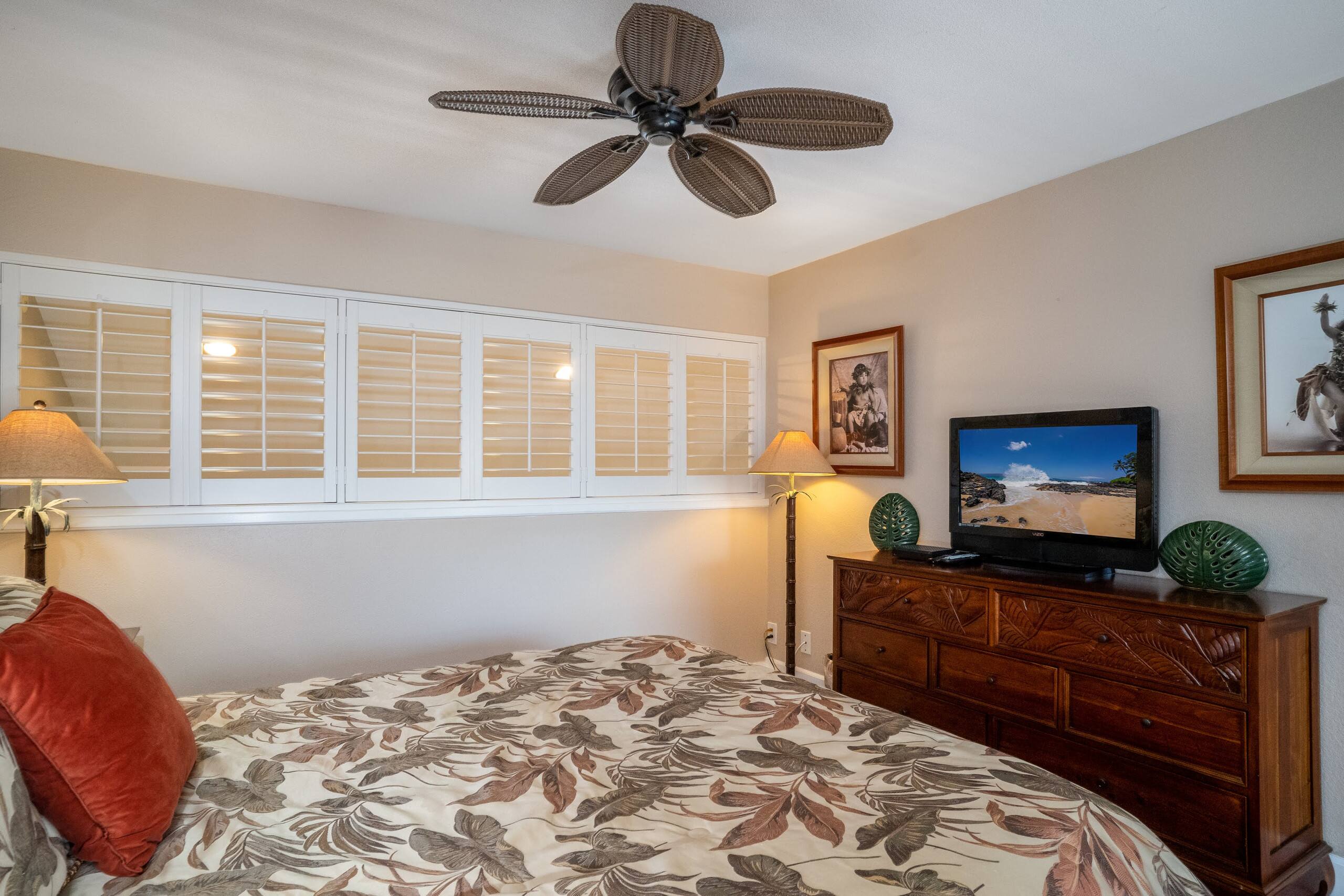 Condo in Kihei · ★4.75 · 2 bedrooms · 2 beds · 2 baths - Image 24
