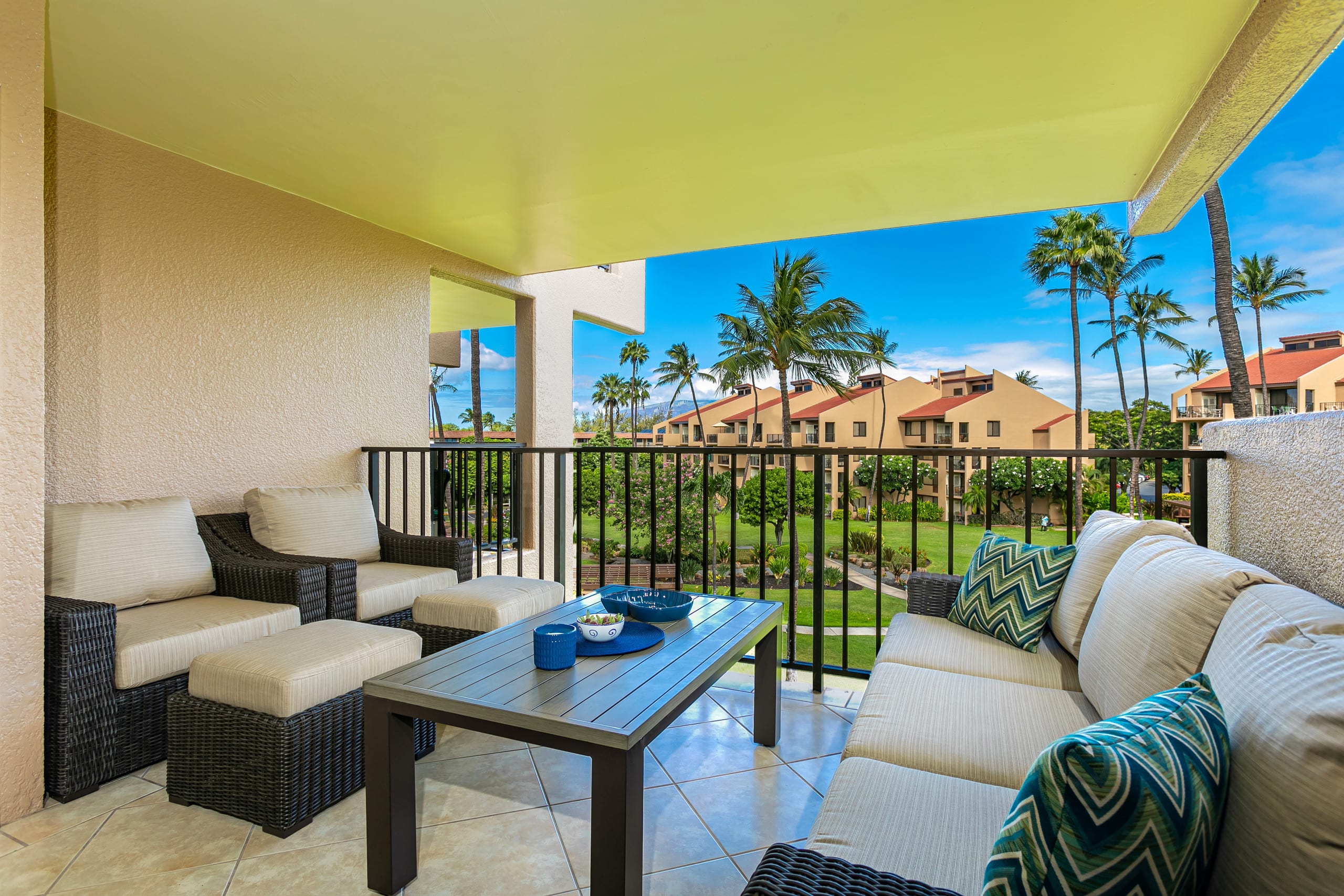 Condo in Kihei · ★5.0 · 1 bedroom · 2 beds · 2 private baths - Image 17