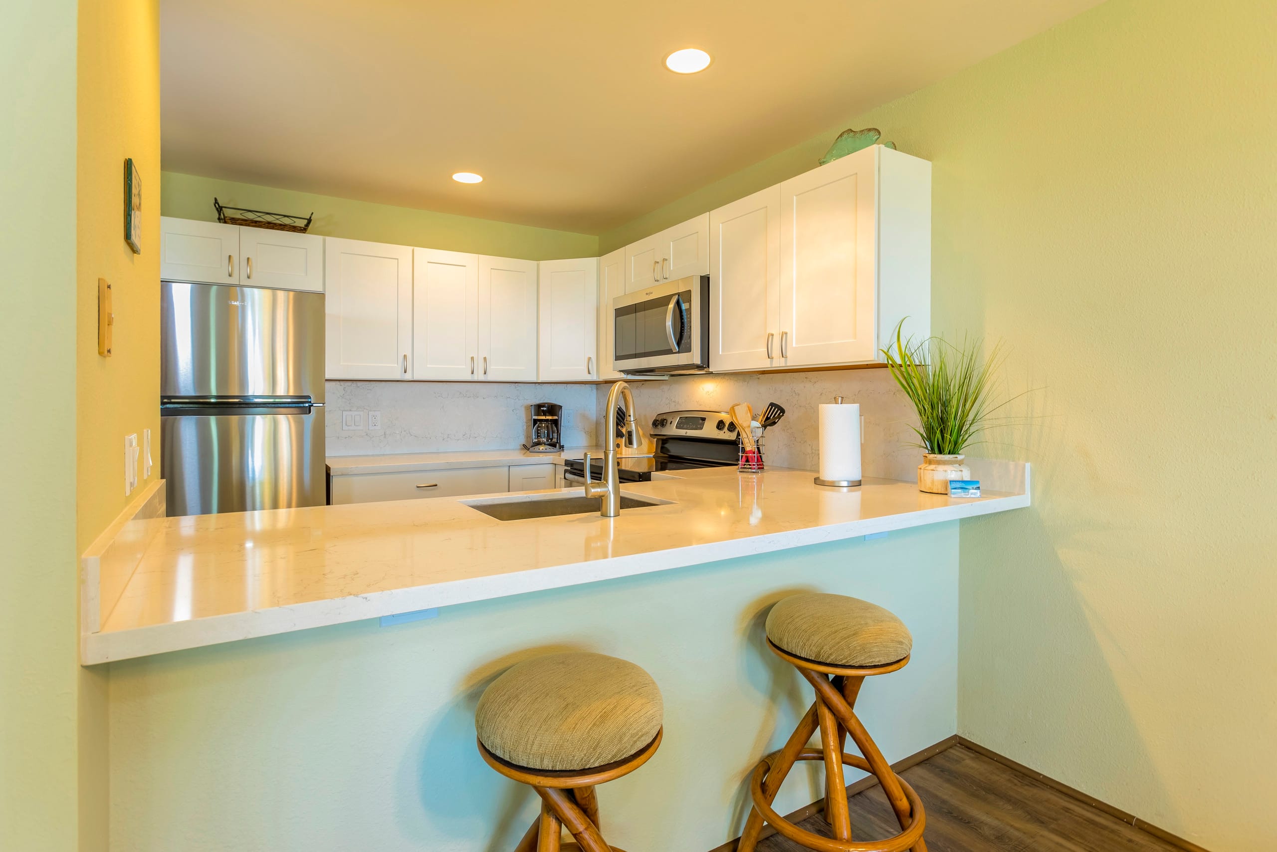 Condo in Kihei · ★5.0 · 1 bedroom · 2 beds · 2 private baths - Image 7