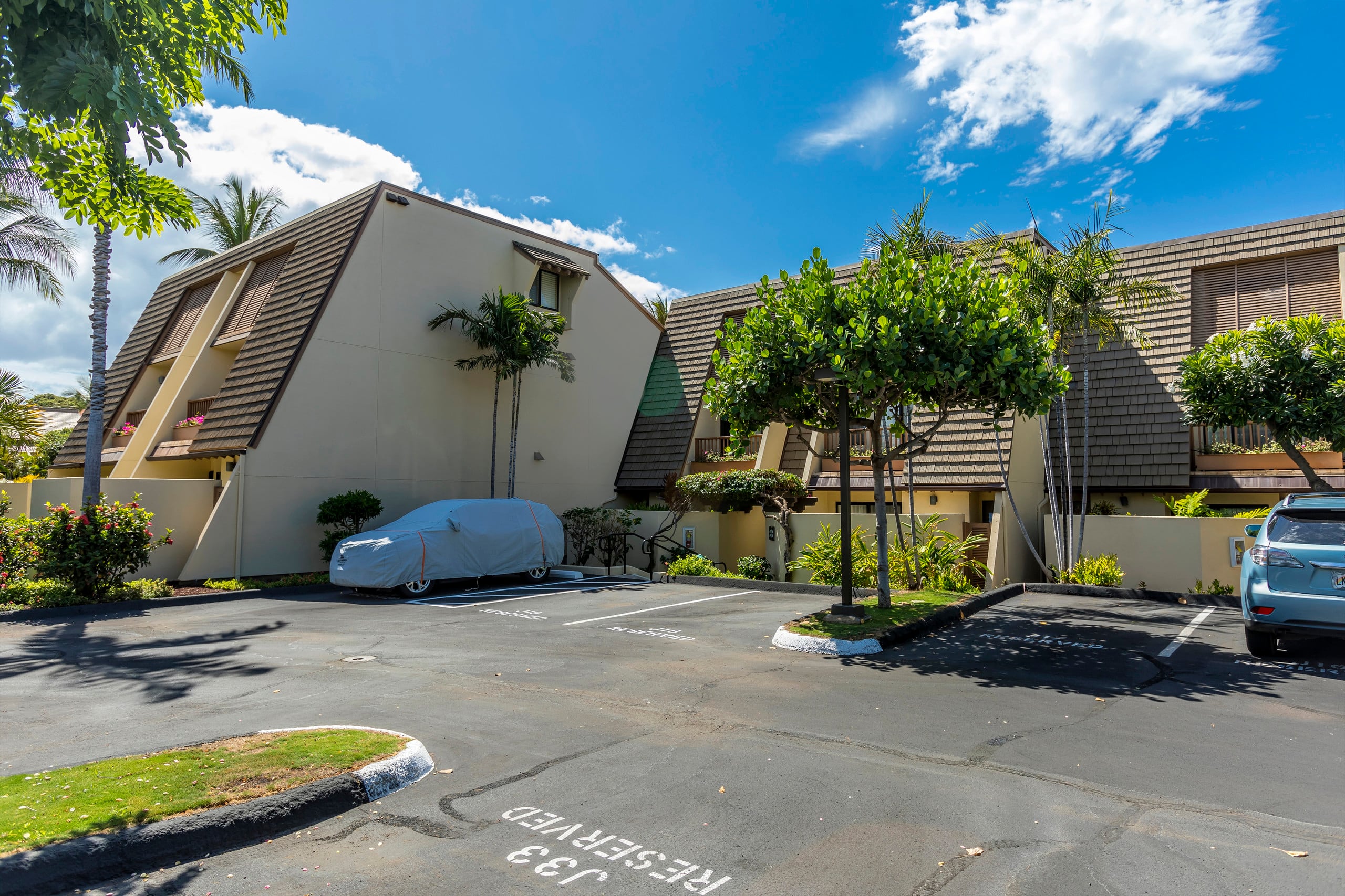 Condo in Kihei · ★5.0 · 1 bedroom · 2 beds · 2 baths - Image 32