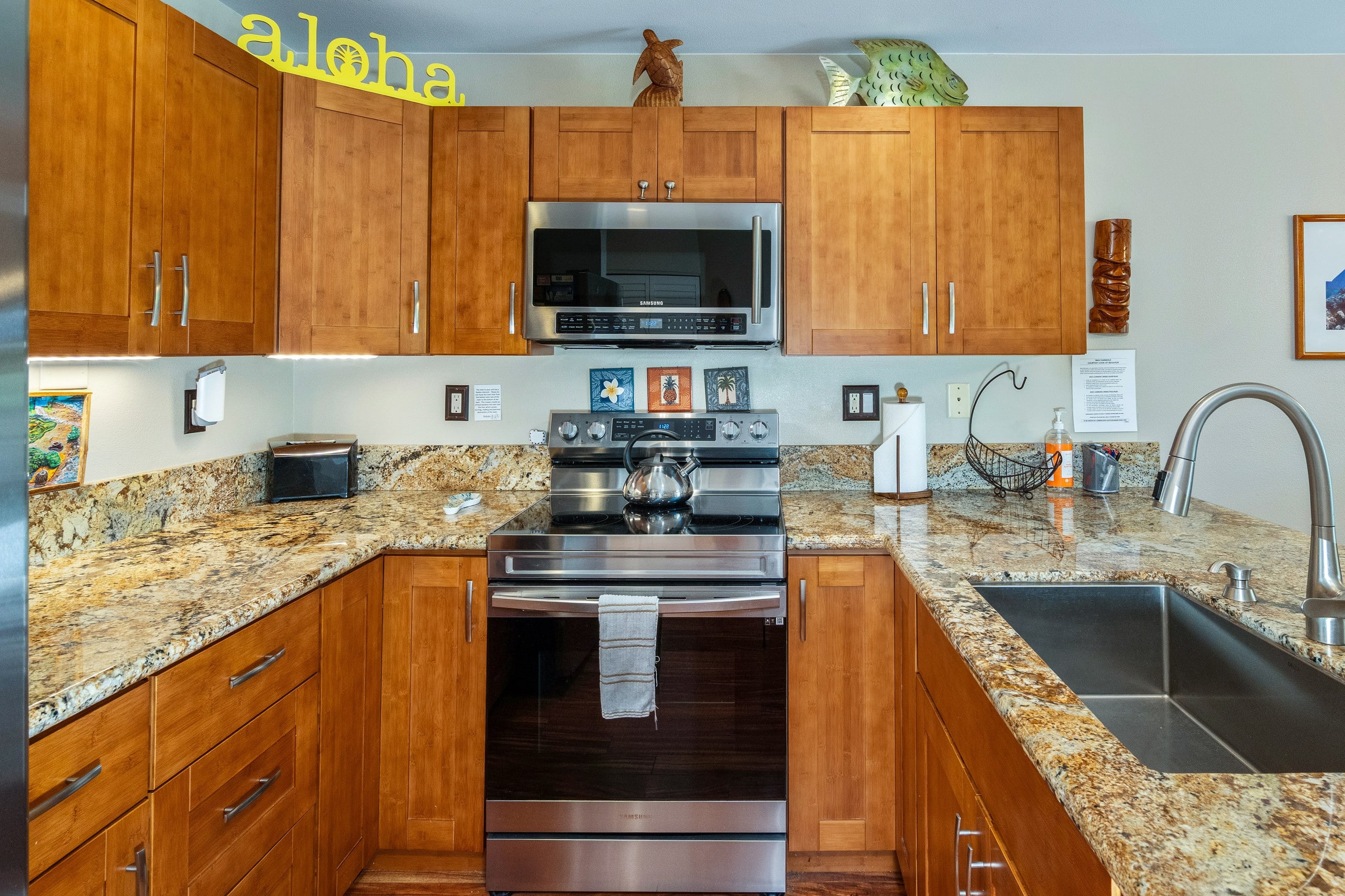 Condo in Kihei · ★5.0 · 1 bedroom · 2 beds · 2 baths - Image 10