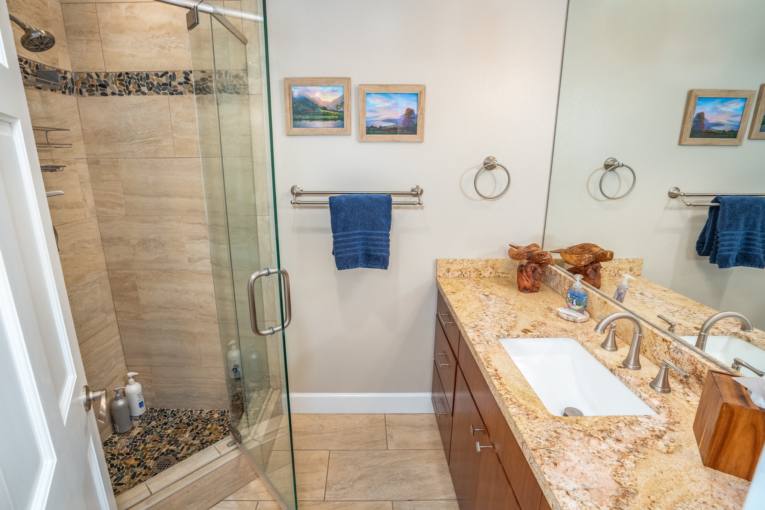 Condo in Kihei · ★5.0 · 1 bedroom · 2 beds · 2 baths - Image 23