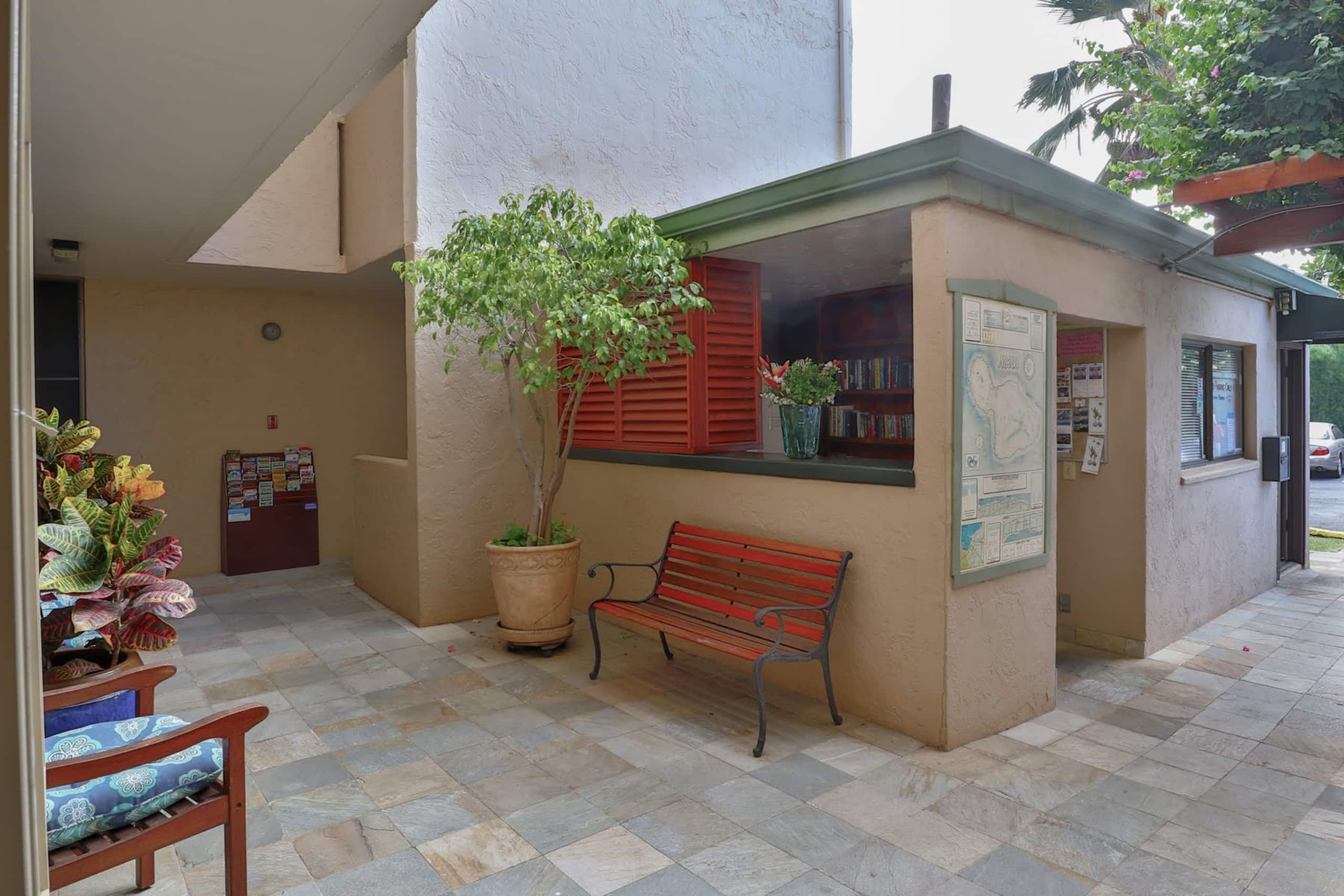 Condo in Kihei · ★4.0 · 2 bedrooms · 3 beds · 1 bath - Image 27
