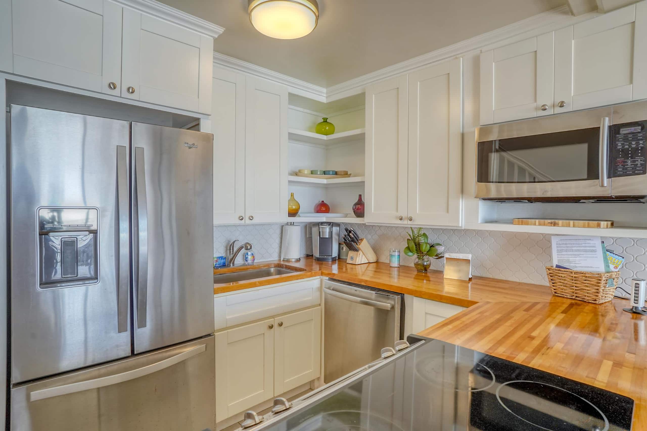 Condo in Maalaea · ★4.67 · 2 bedrooms · 2 beds · 2 baths - Image 18