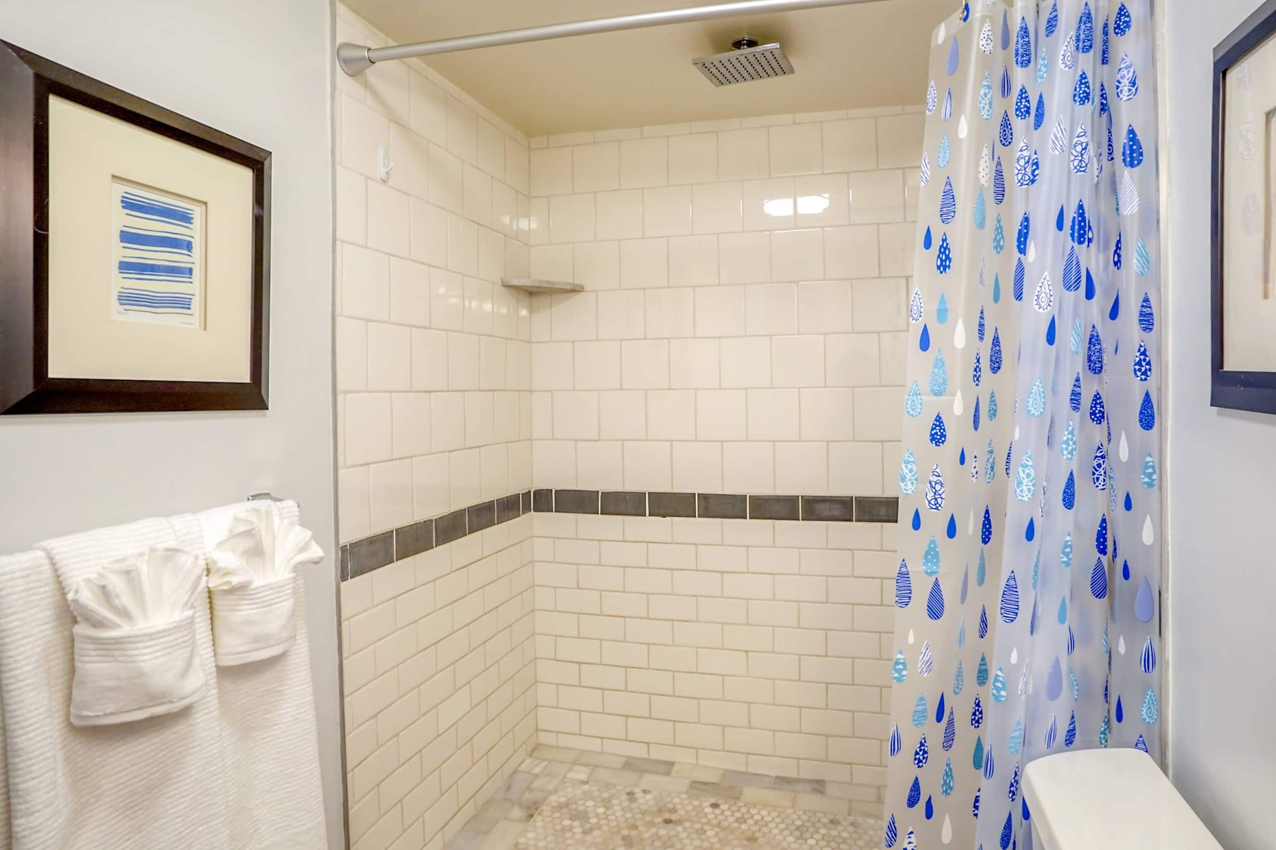 Condo in Maalaea · ★4.67 · 2 bedrooms · 2 beds · 2 baths - Image 32