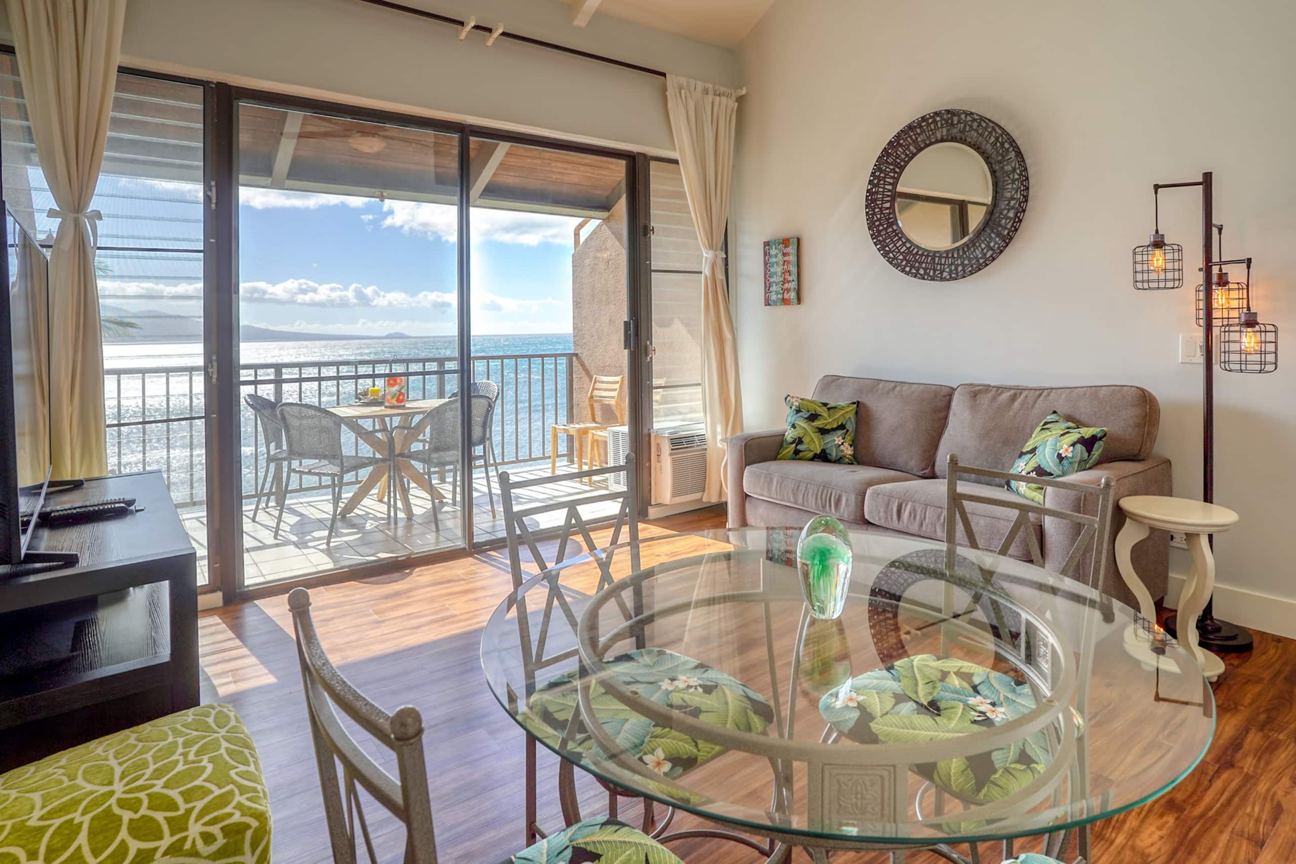 Condo in Maalaea · ★4.67 · 2 bedrooms · 2 beds · 2 baths - Image 9