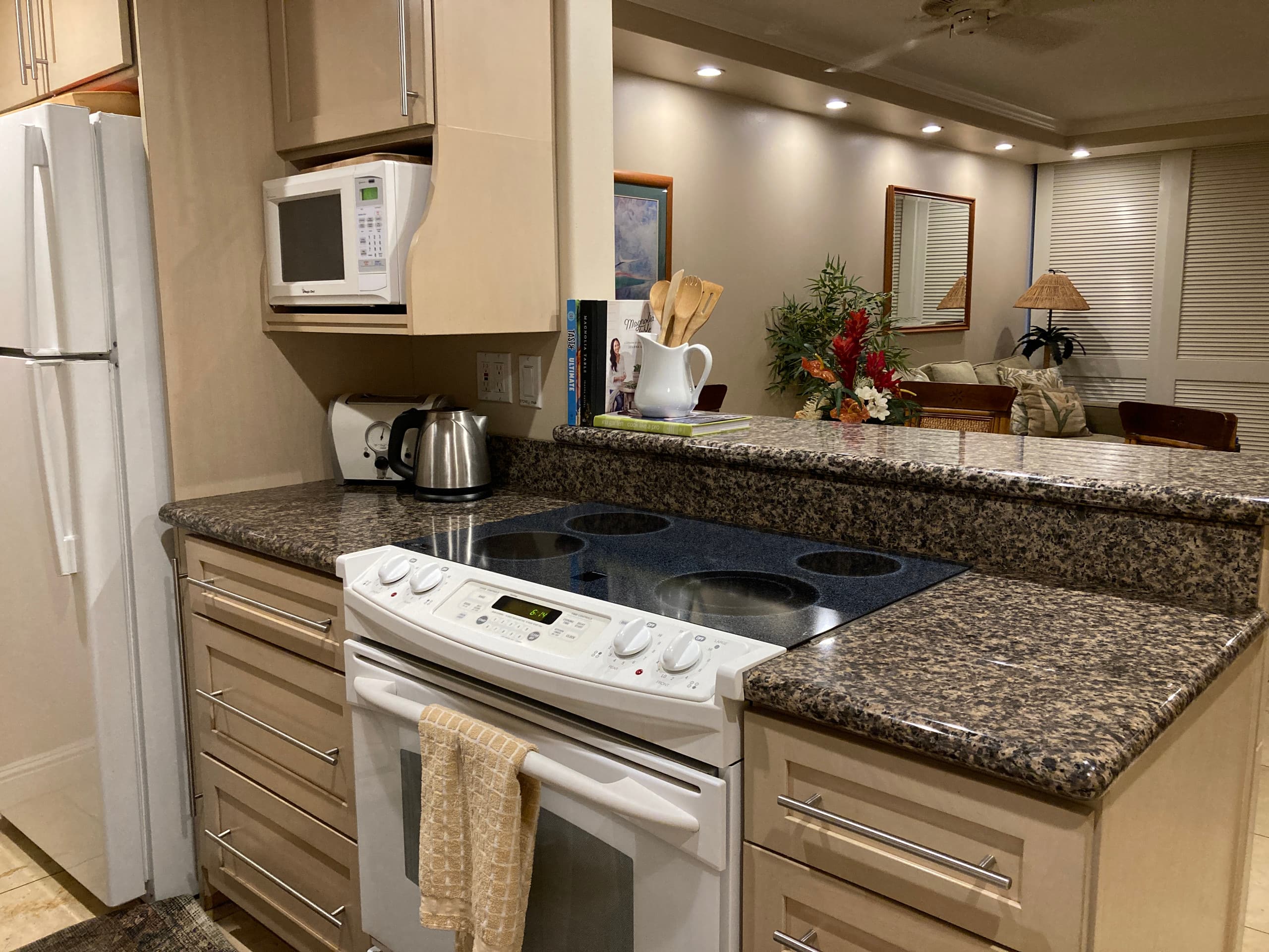 Condo in Kihei · ★4.88 · 2 bedrooms · 2 beds · 2 private baths - Image 21