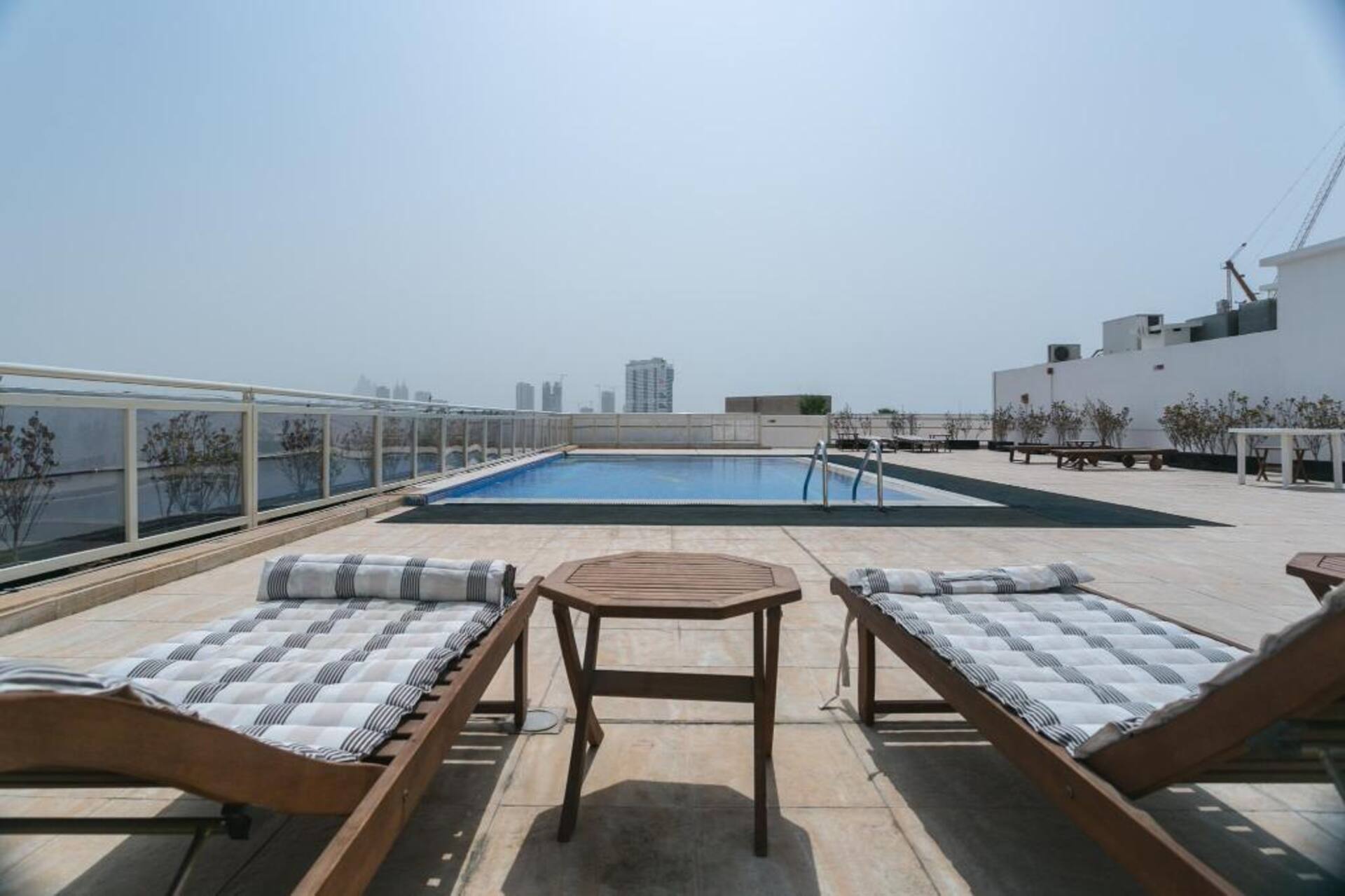 1BR near Mall of Emirates and Metro - Murad Tower