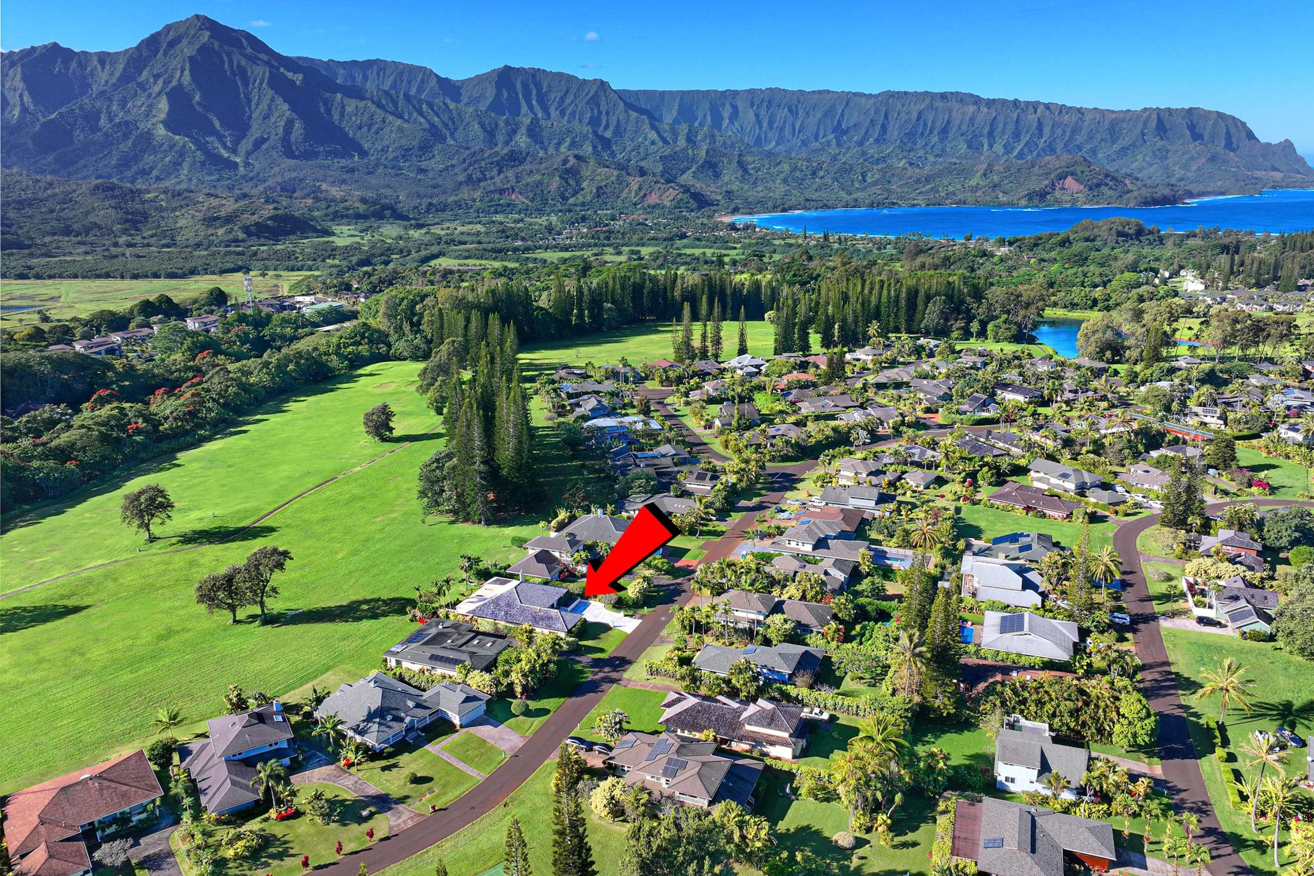 Home in Princeville · ★4.76 · 4 bedrooms · 7 beds · 3 baths - Image 9