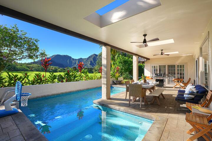 Tranquil Private Getaway w/ Pool, Hot Tub & Lanai! gallery image 2