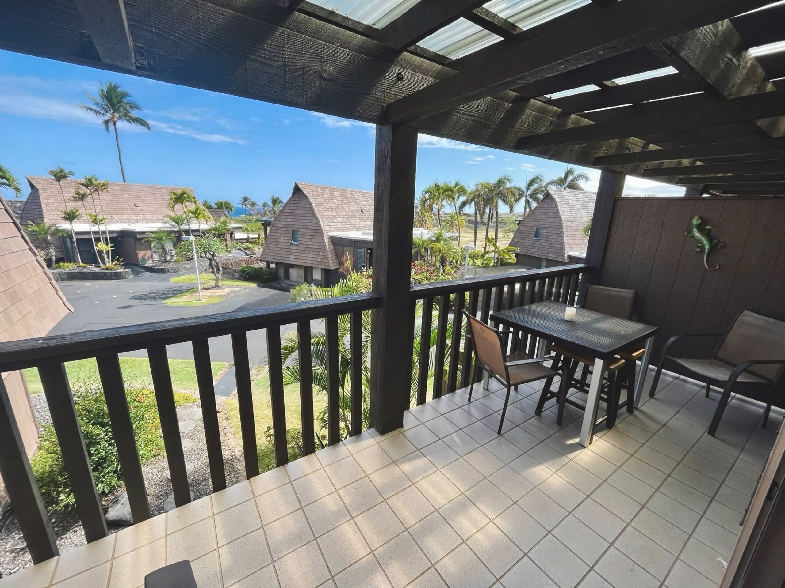 Condo in Pahala · ★4.69 · 1 bedroom · 2 beds · 1 bath - Photo 15