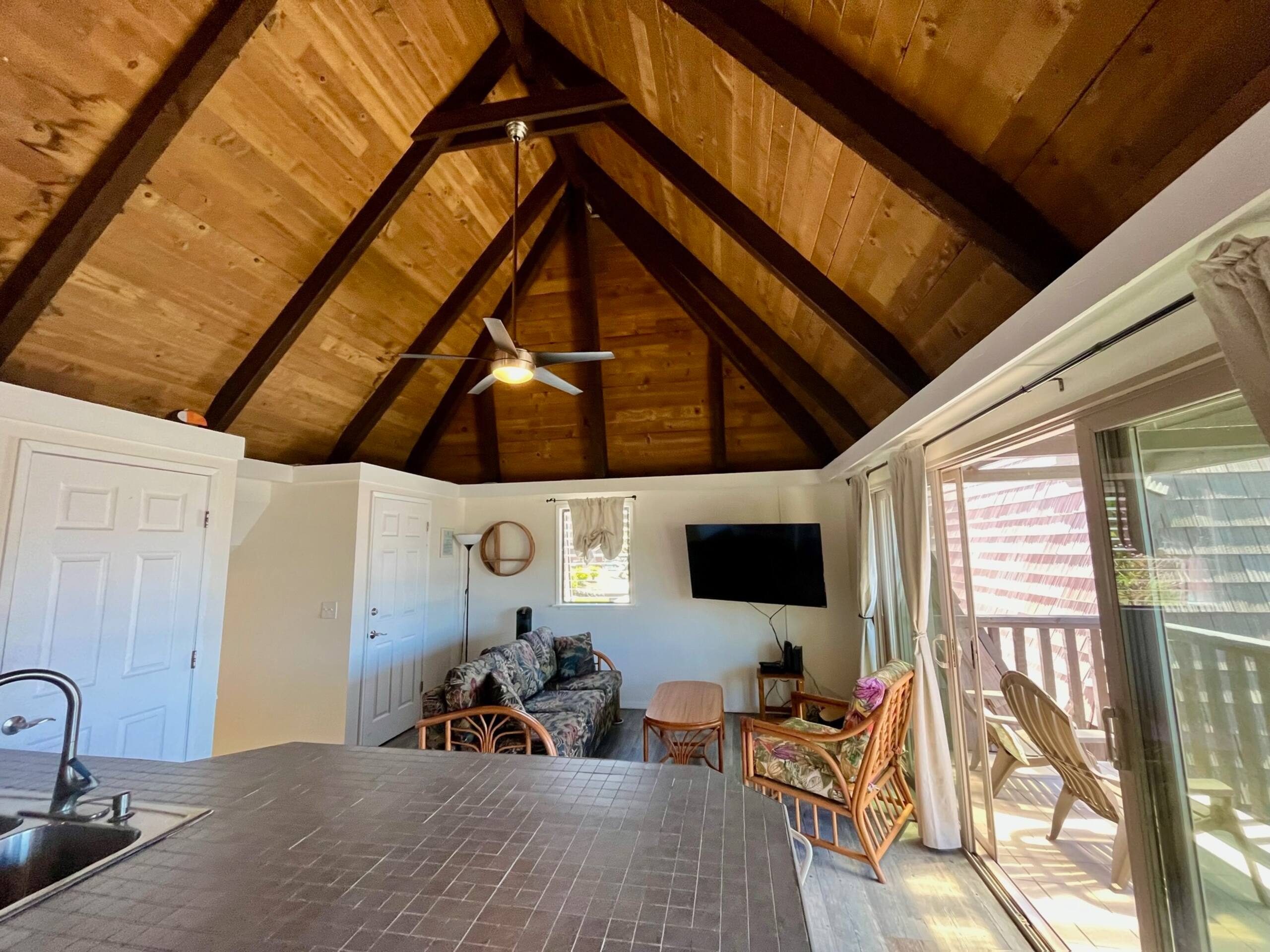 Condo in Pahala · ★4.69 · 1 bedroom · 2 beds · 1 bath - Photo 13