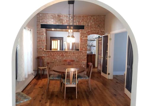 Top performing Airbnb: Turn of the Century Gem on the park, downtn STR576 in Salida