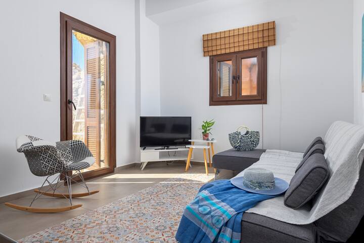 Alley7 Old Town, Five Bedroom House gallery image 2