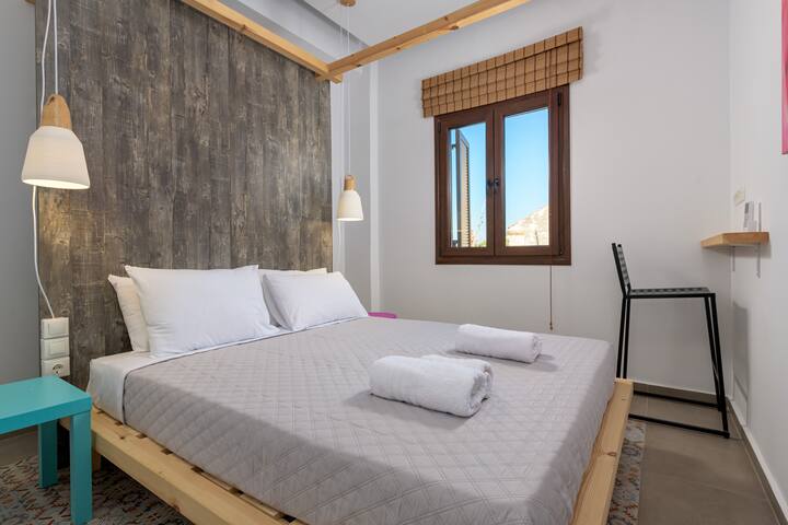 Alley7 Old Town, Five Bedroom House gallery image 5