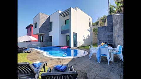 Anúncio popular: Villa North Sea em Ponta Delgada