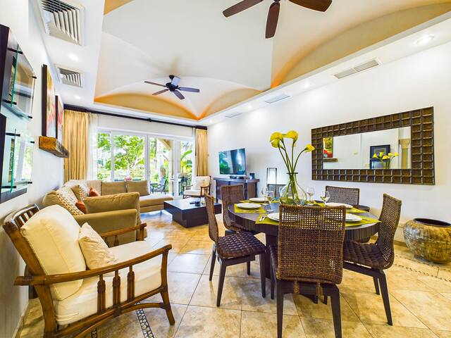 Matapalo 101-Poolside Condo at the Diria Resort