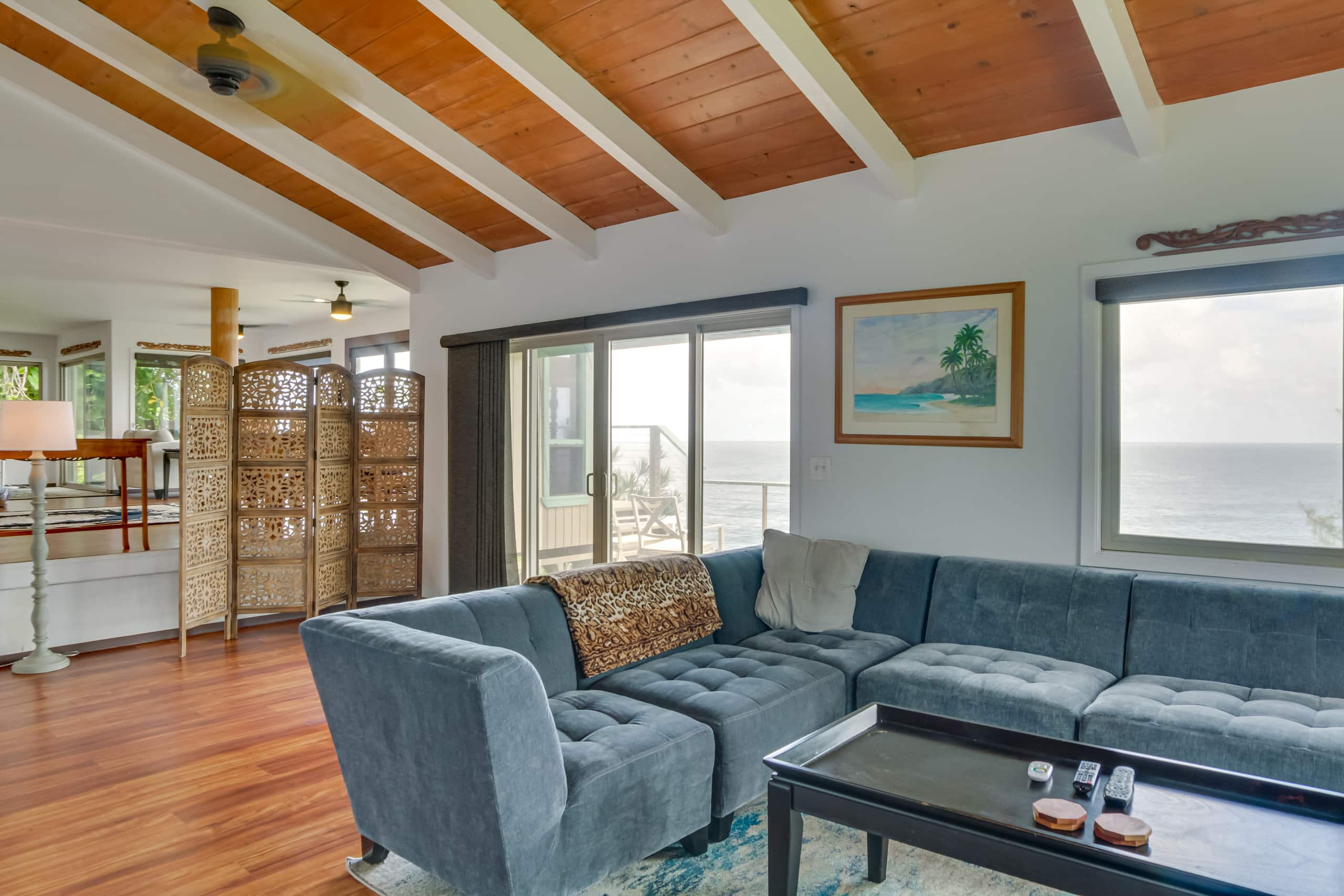 Home in Hilo · ★4.73 · 2 bedrooms · 4 beds · 2 baths - Image 5