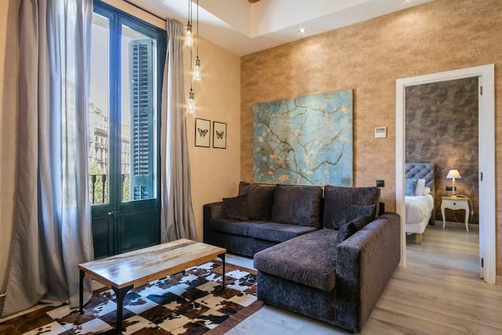 Sweett | Midtown Gaudi