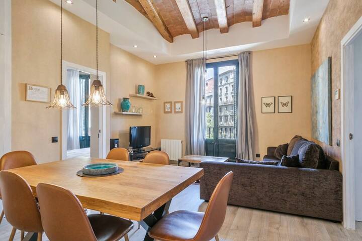 Sweett | Midtown Gaudi gallery image 4