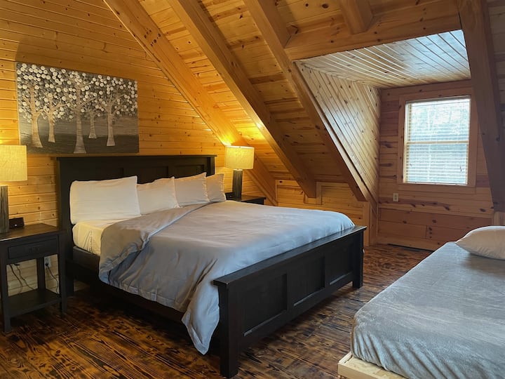 למעלה חדר שינה קינג 2