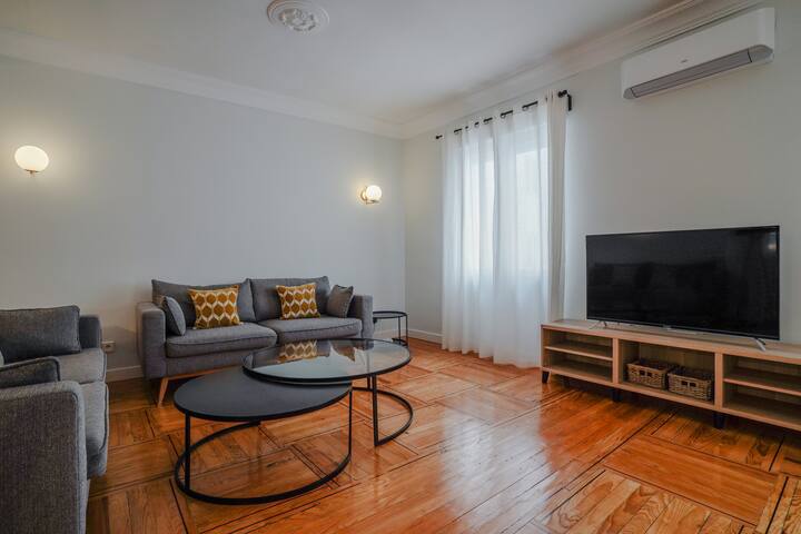 Modern & Spacious-3Bedrooms 2Bathrooms-Retiro gallery image 3