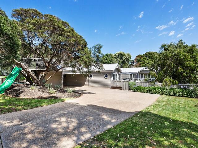 Settle Inn gallery image 3