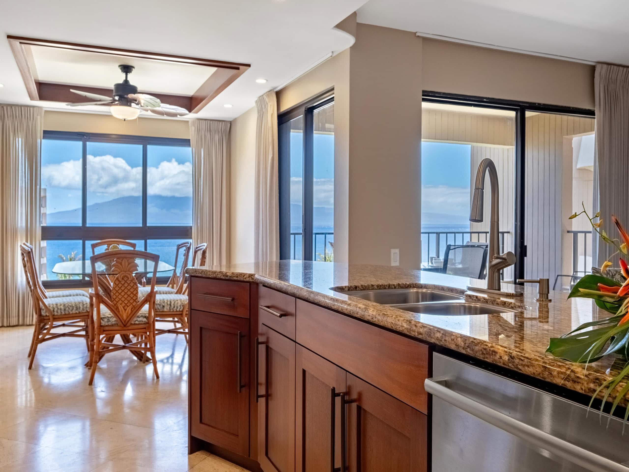 Condo in Kaanapali Beach · ★5.0 · 2 bedrooms · 3 beds · 2 baths - Image 9