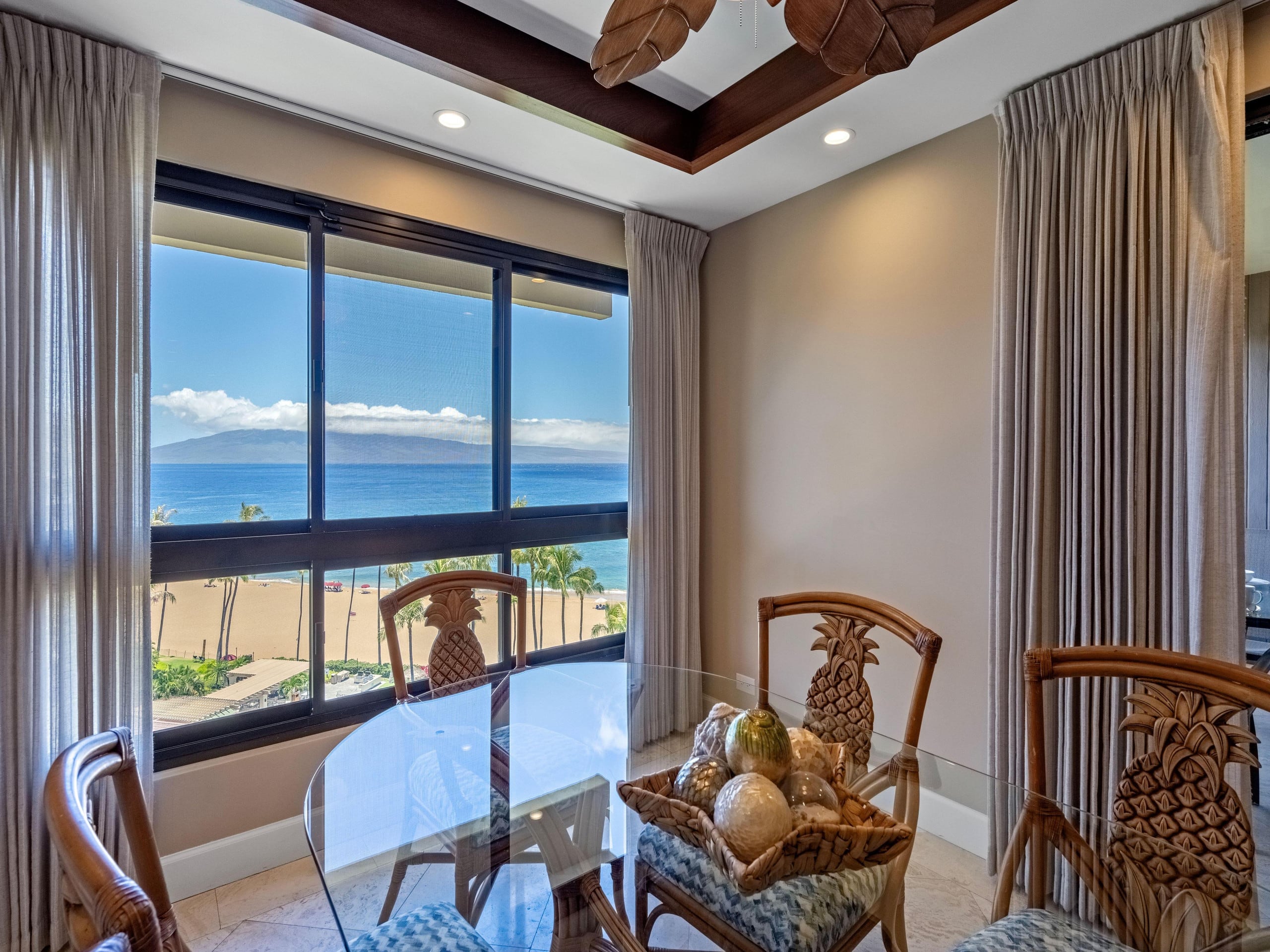 Condo in Kaanapali Beach · ★5.0 · 2 bedrooms · 3 beds · 2 baths - Image 12