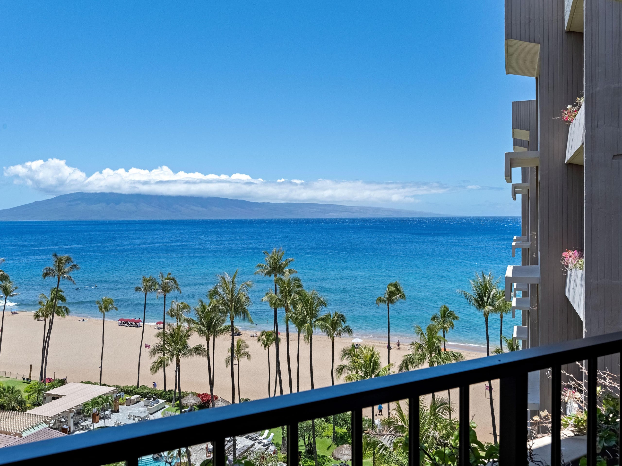Condo in Kaanapali Beach · ★5.0 · 2 bedrooms · 3 beds · 2 baths - Image 13