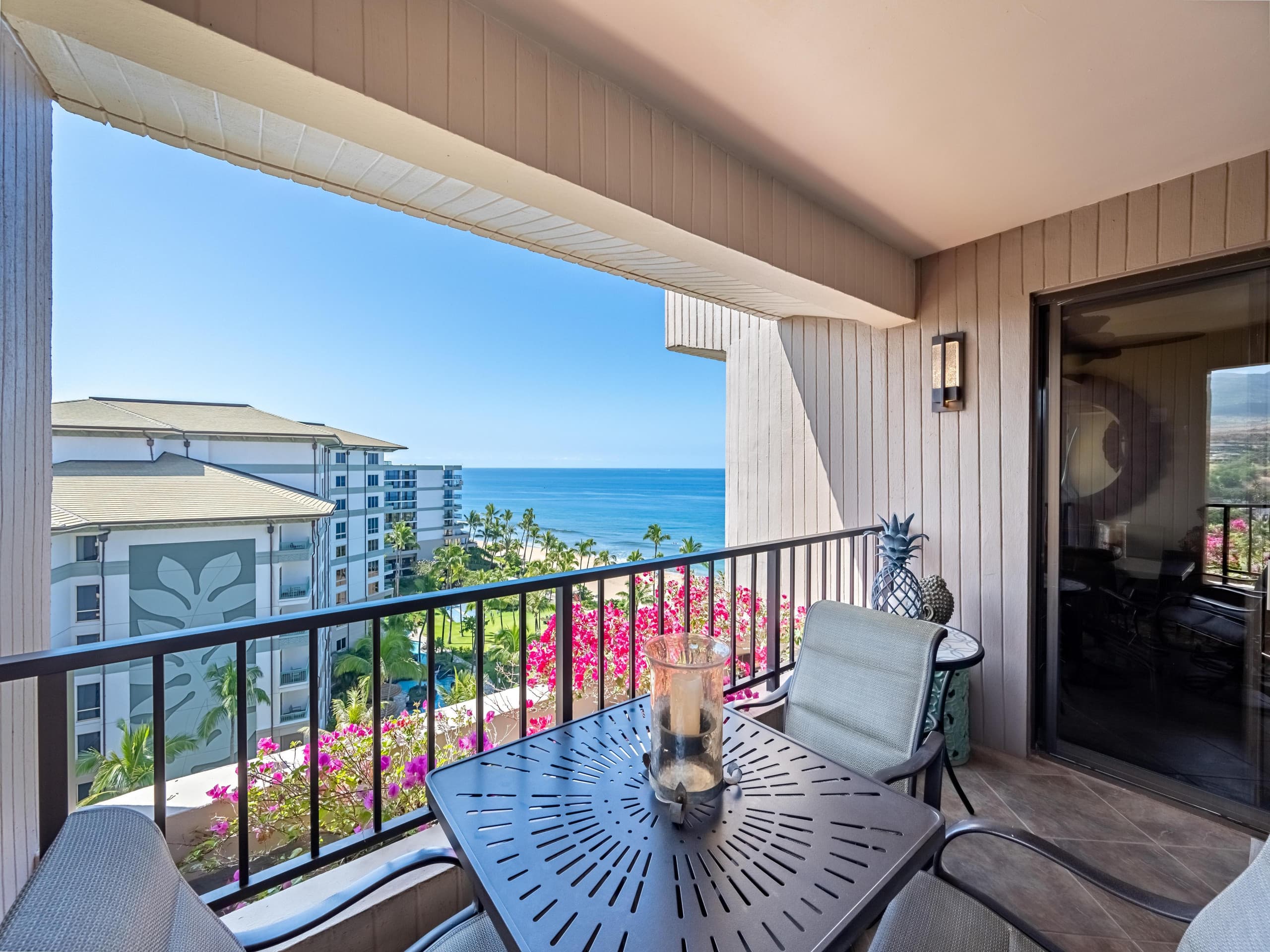 Condo in Kaanapali Beach · ★4.83 · 2 bedrooms · 2 beds · 2 baths - Image 13