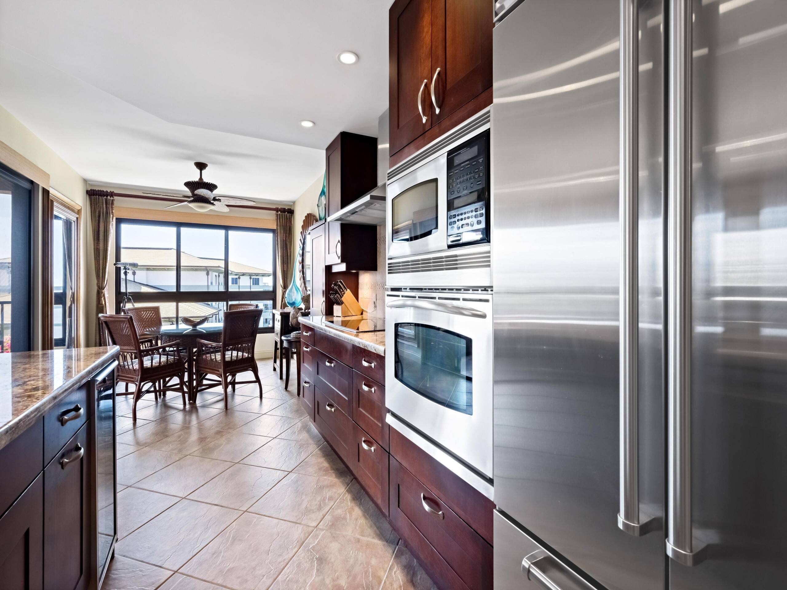 Condo in Kaanapali Beach · ★4.83 · 2 bedrooms · 2 beds · 2 baths - Image 4