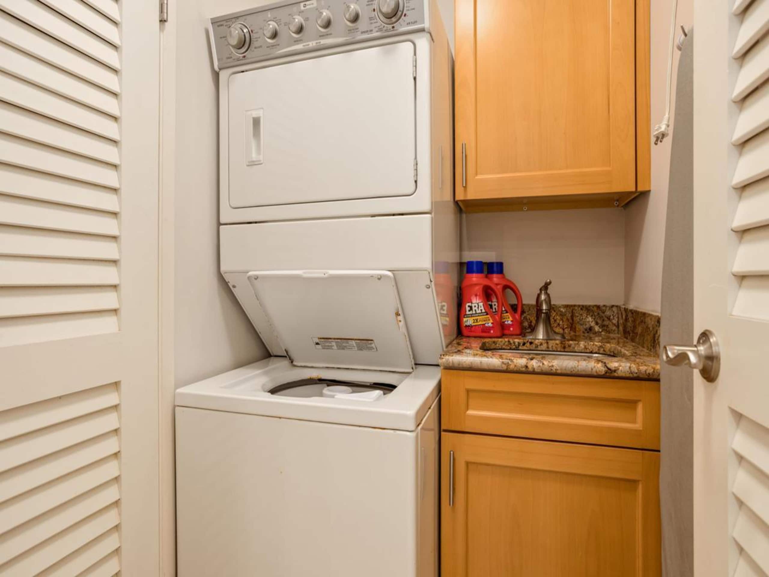 Condo in Kaanapali Beach · ★5.0 · 2 bedrooms · 2 beds · 2 baths - Image 24
