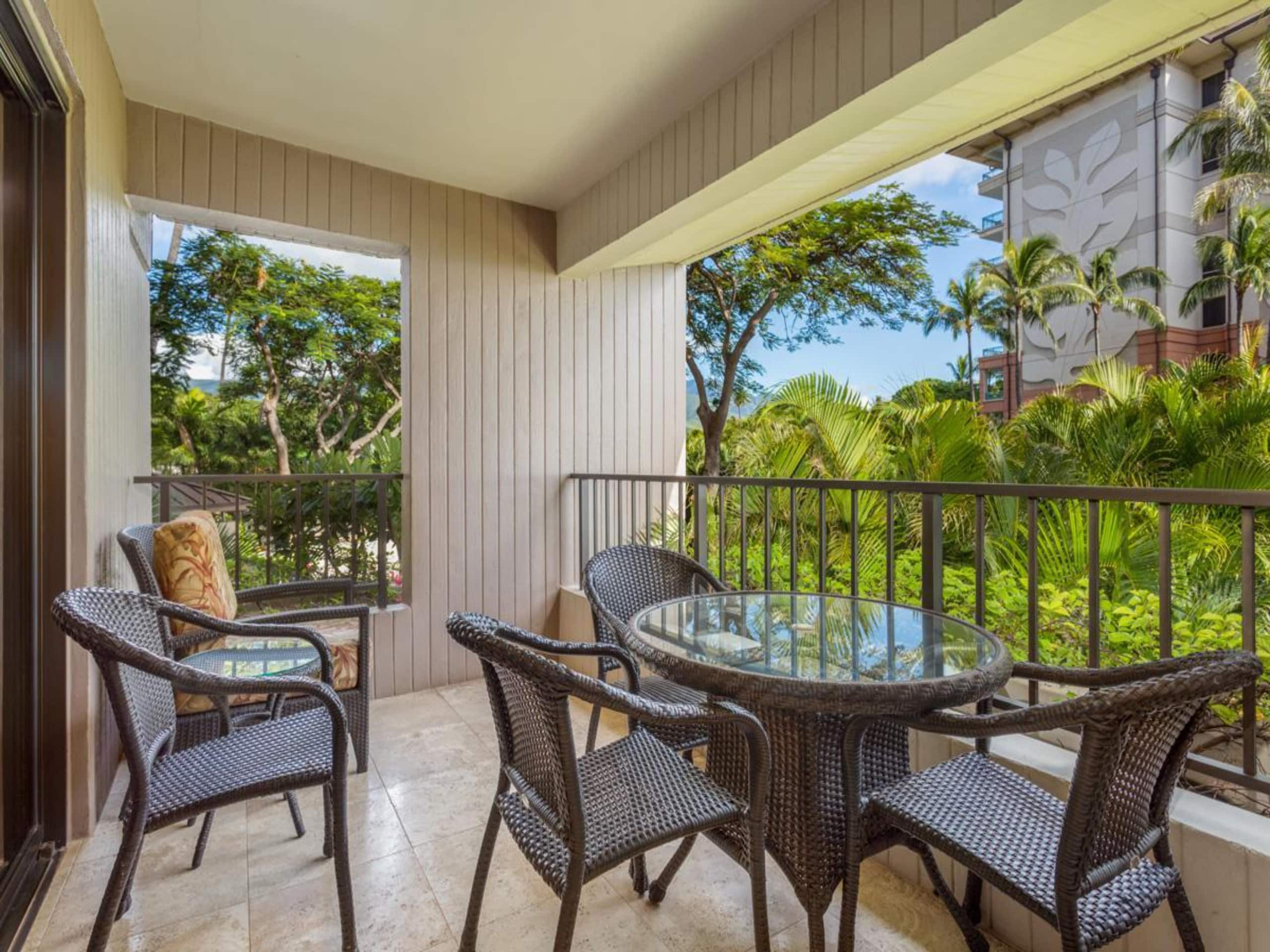 Condo in Kaanapali Beach · ★5.0 · 2 bedrooms · 2 beds · 2 baths - Image 14